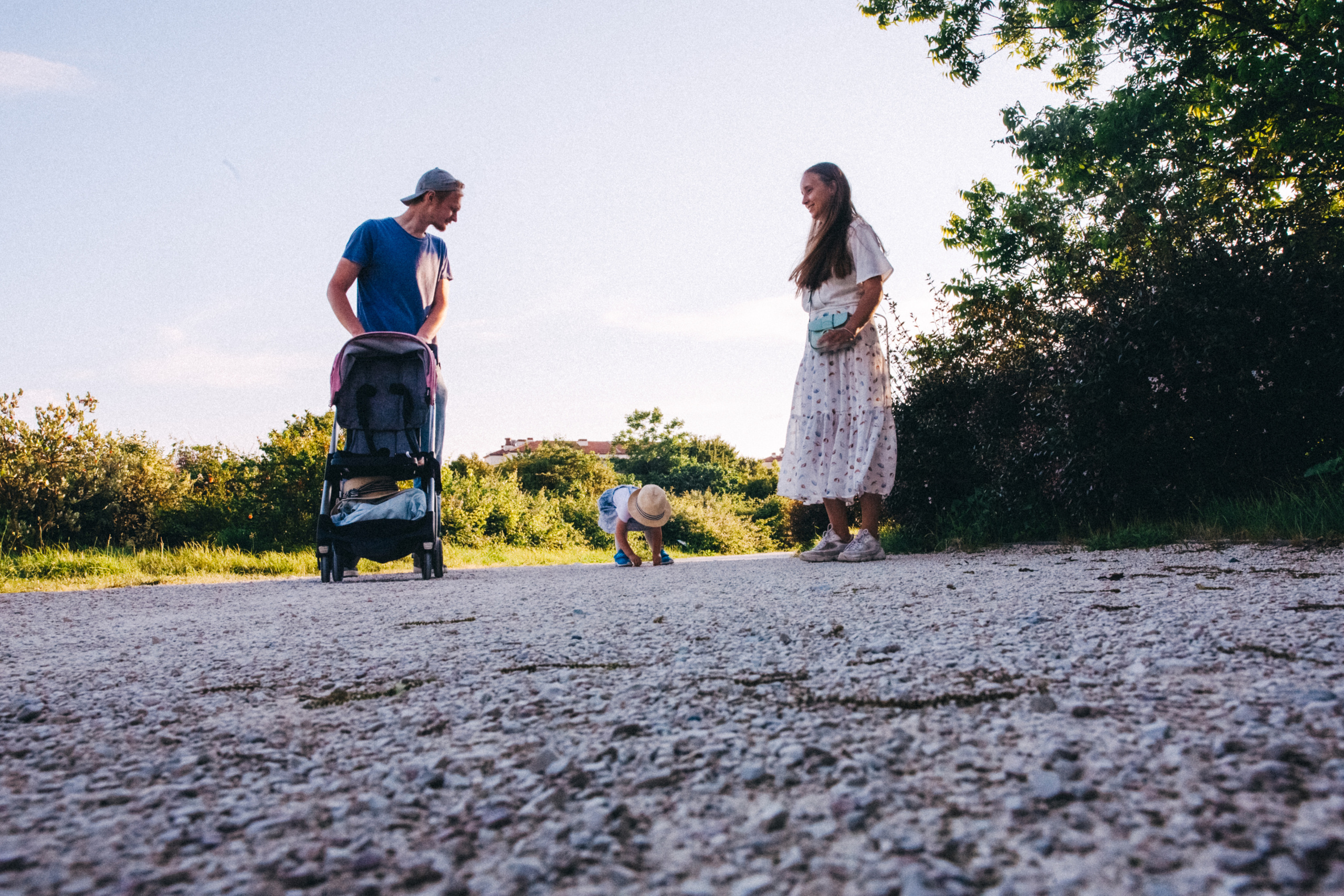 Вася, Маша, Соня. Отпуск в Адлере. Семейный фотограф, фотограф родов, репортажей фотограф в Санкт-Петербу