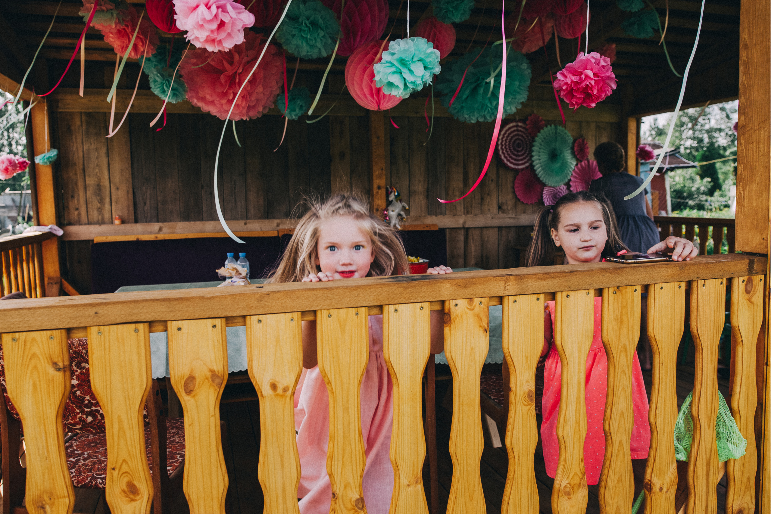 Ульяше 5 лет. Дачный деньрожденский день. Семейный фотограф, фотограф родов, репортажей фотограф в Санкт-Петербу