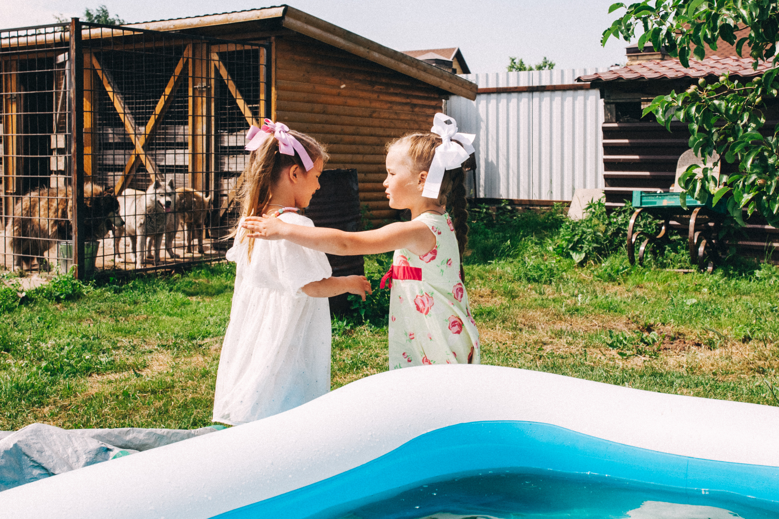 Есении 5 лет. ДР на даче. Семейный фотограф, фотограф родов, репортажей фотограф в Санкт-Петербу