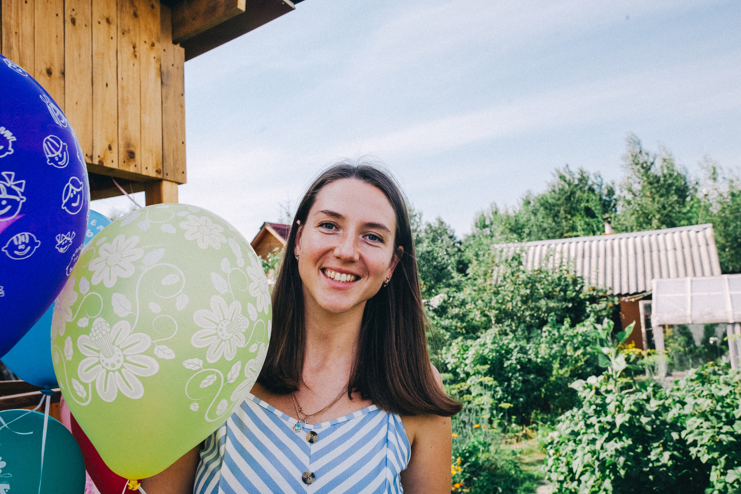 Ульяше 5 лет. Дачный деньрожденский день. Семейный фотограф, фотограф родов, репортажей фотограф в Санкт-Петербу