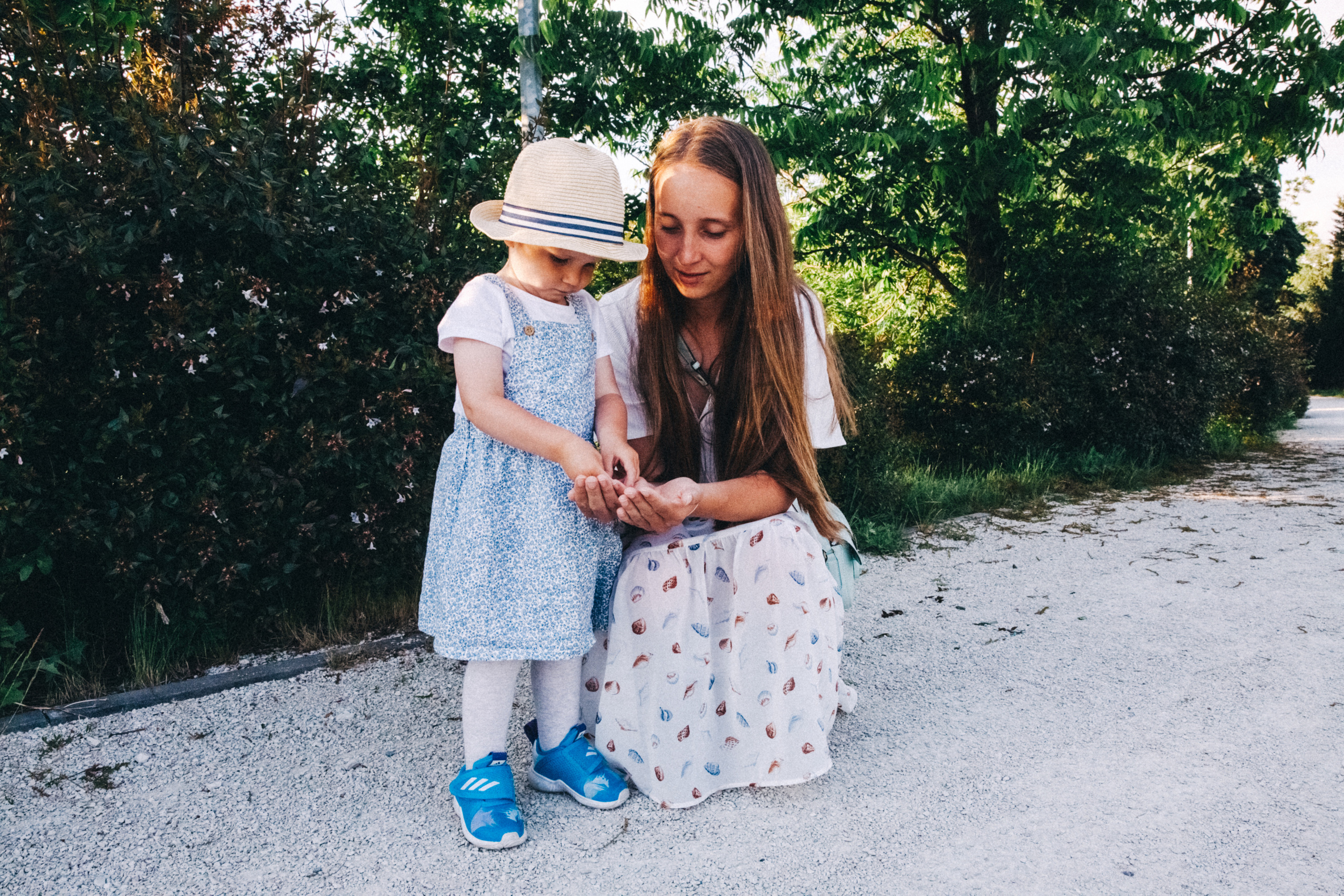 Вася, Маша, Соня. Отпуск в Адлере. Семейный фотограф, фотограф родов, репортажей фотограф в Санкт-Петербу