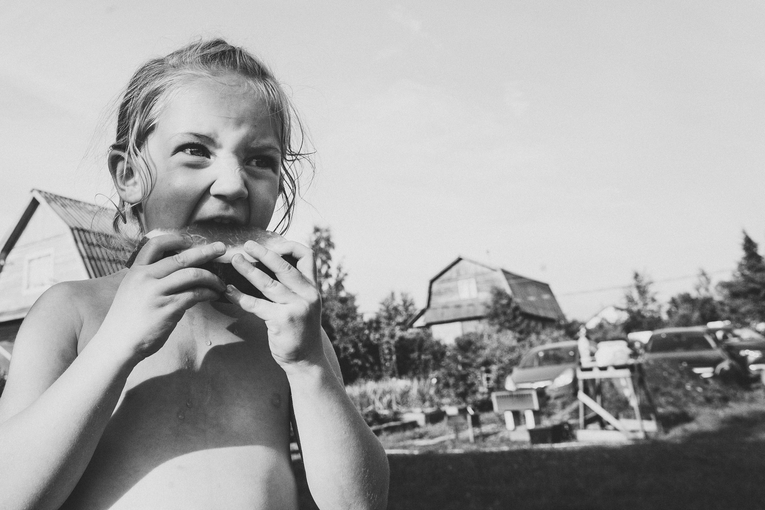 Ульяше 5 лет. Дачный деньрожденский день. Семейный фотограф, фотограф родов, репортажей фотограф в Санкт-Петербу