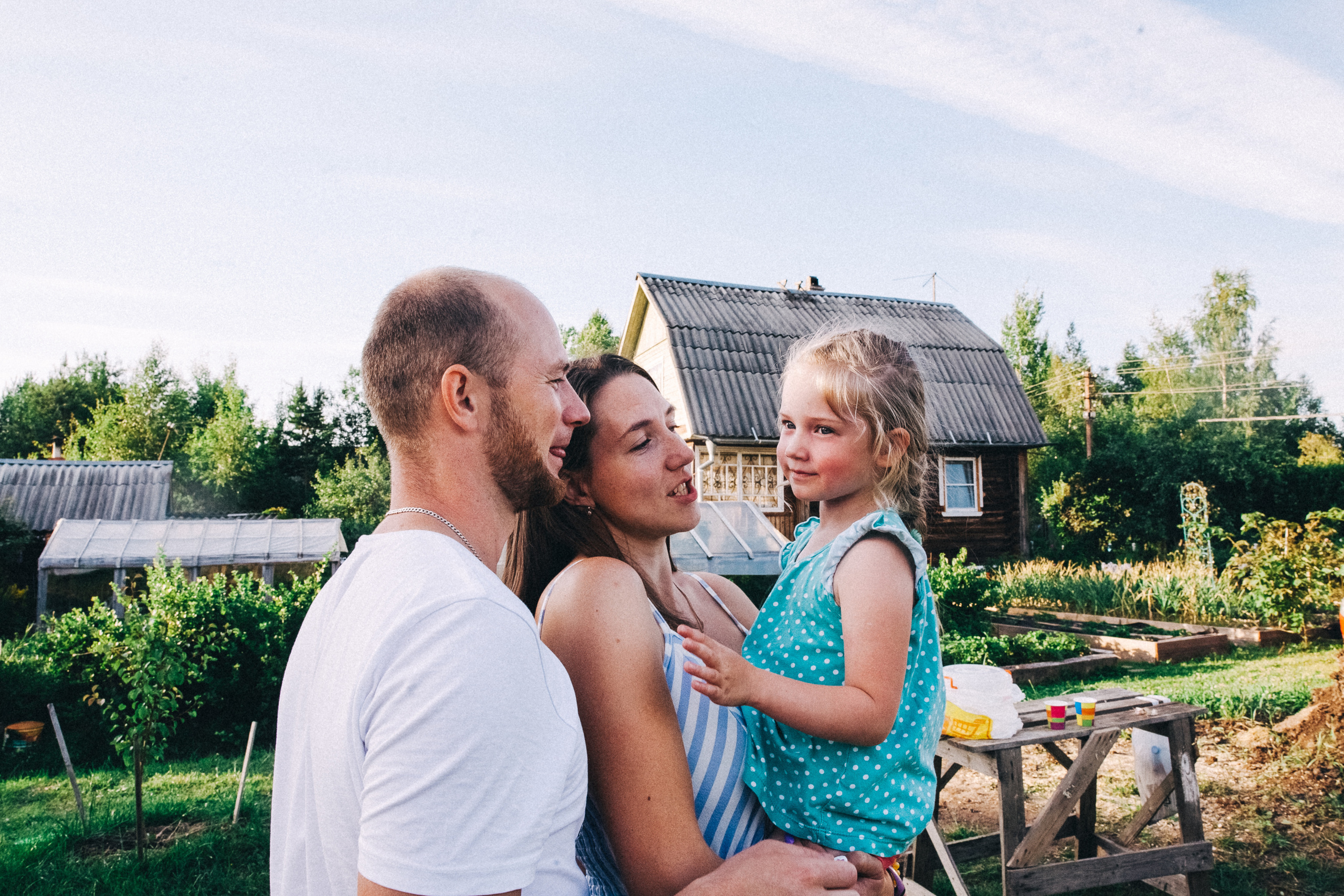 Ульяше 5 лет. Дачный деньрожденский день. Семейный фотограф, фотограф родов, репортажей фотограф в Санкт-Петербу