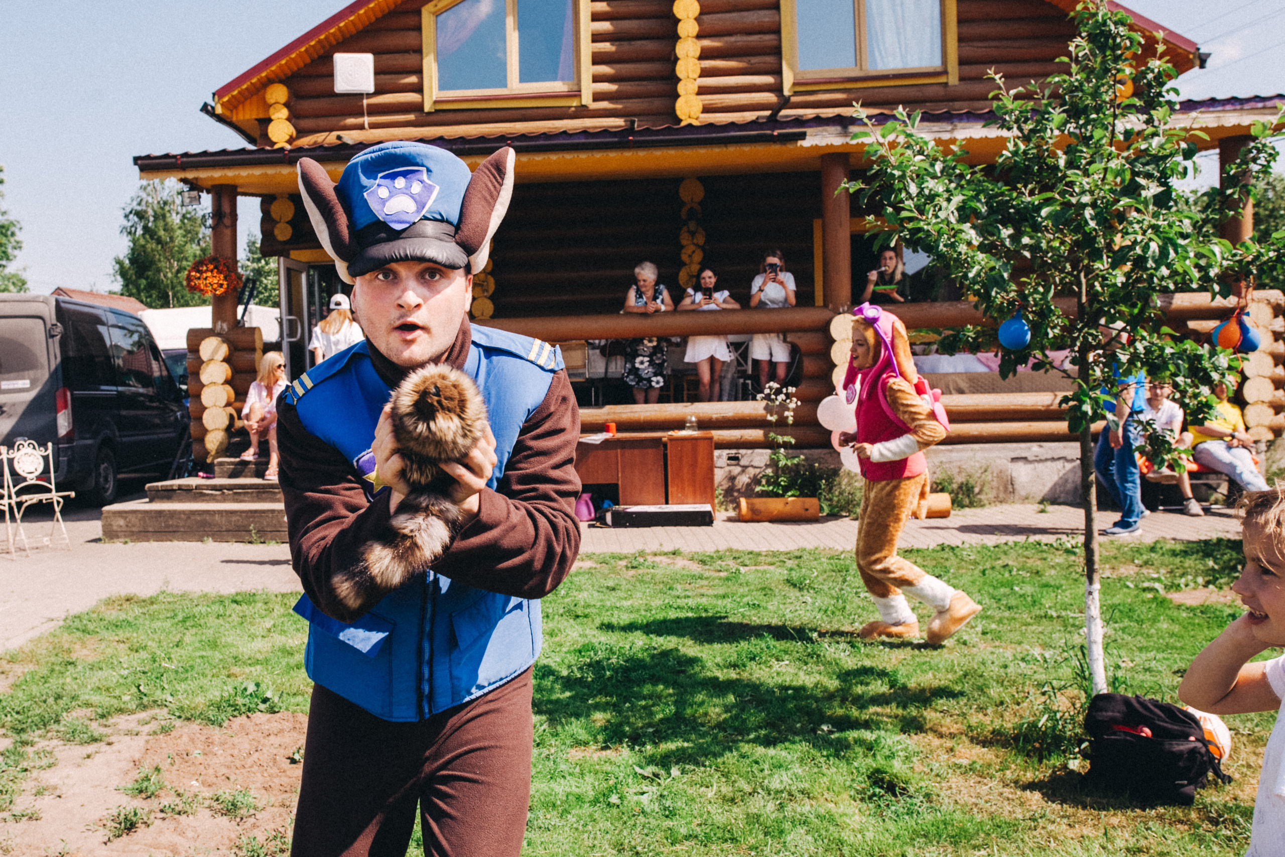 Есении 5 лет. ДР на даче. Семейный фотограф, фотограф родов, репортажей фотограф в Санкт-Петербу
