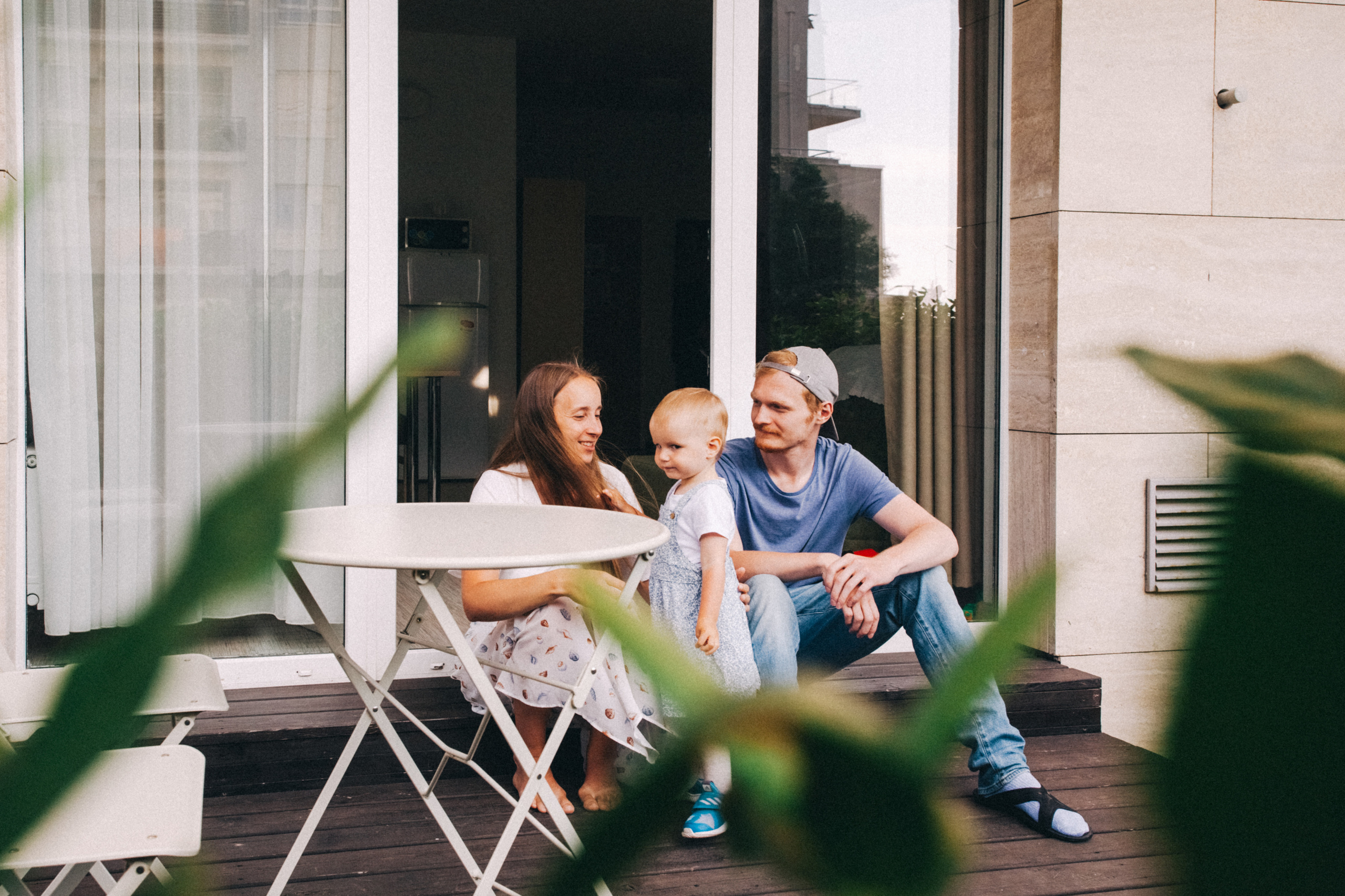 Вася, Маша, Соня. Отпуск в Адлере. Семейный фотограф, фотограф родов, репортажей фотограф в Санкт-Петербу