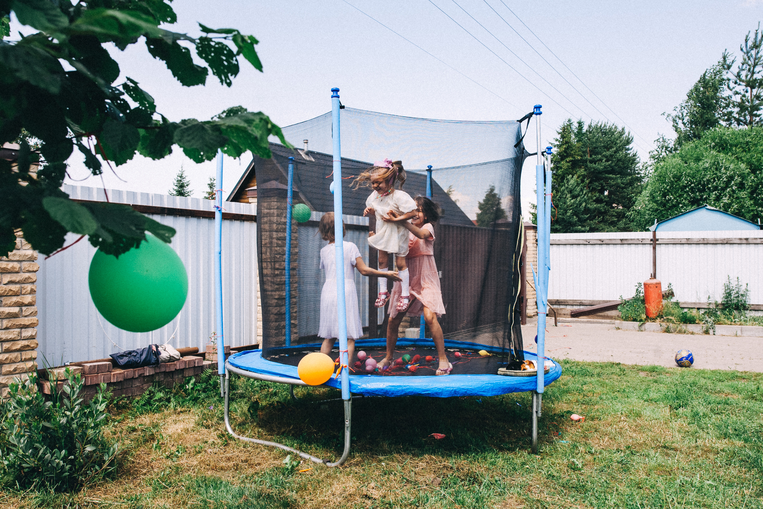 Есении 5 лет. ДР на даче. Семейный фотограф, фотограф родов, репортажей фотограф в Санкт-Петербу