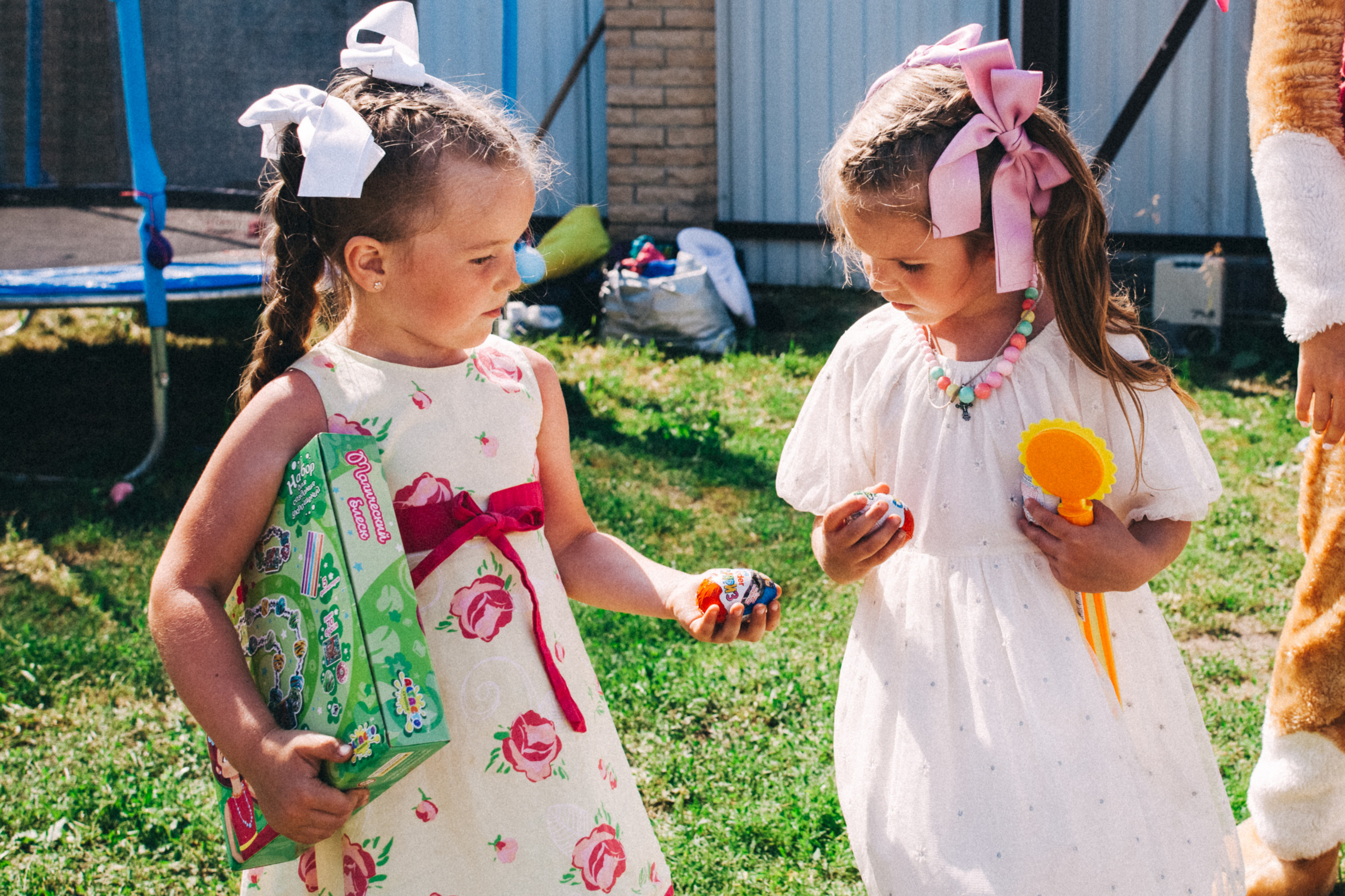 Есении 5 лет. ДР на даче. Семейный фотограф, фотограф родов, репортажей фотограф в Санкт-Петербу