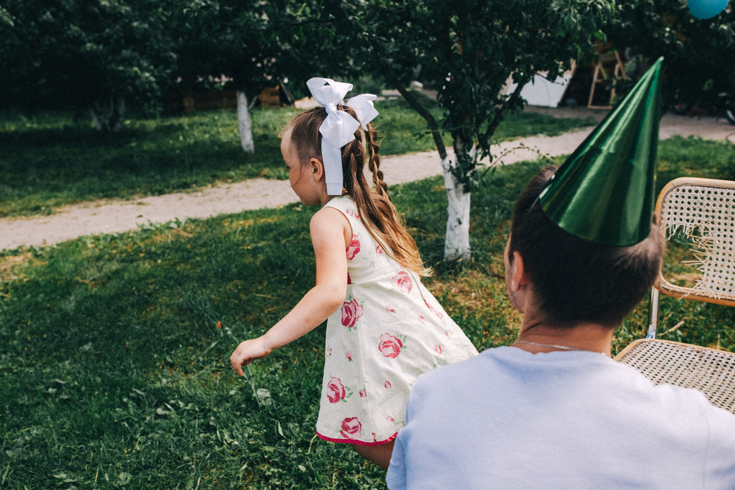 Есении 5 лет. ДР на даче. Семейный фотограф, фотограф родов, репортажей фотограф в Санкт-Петербу
