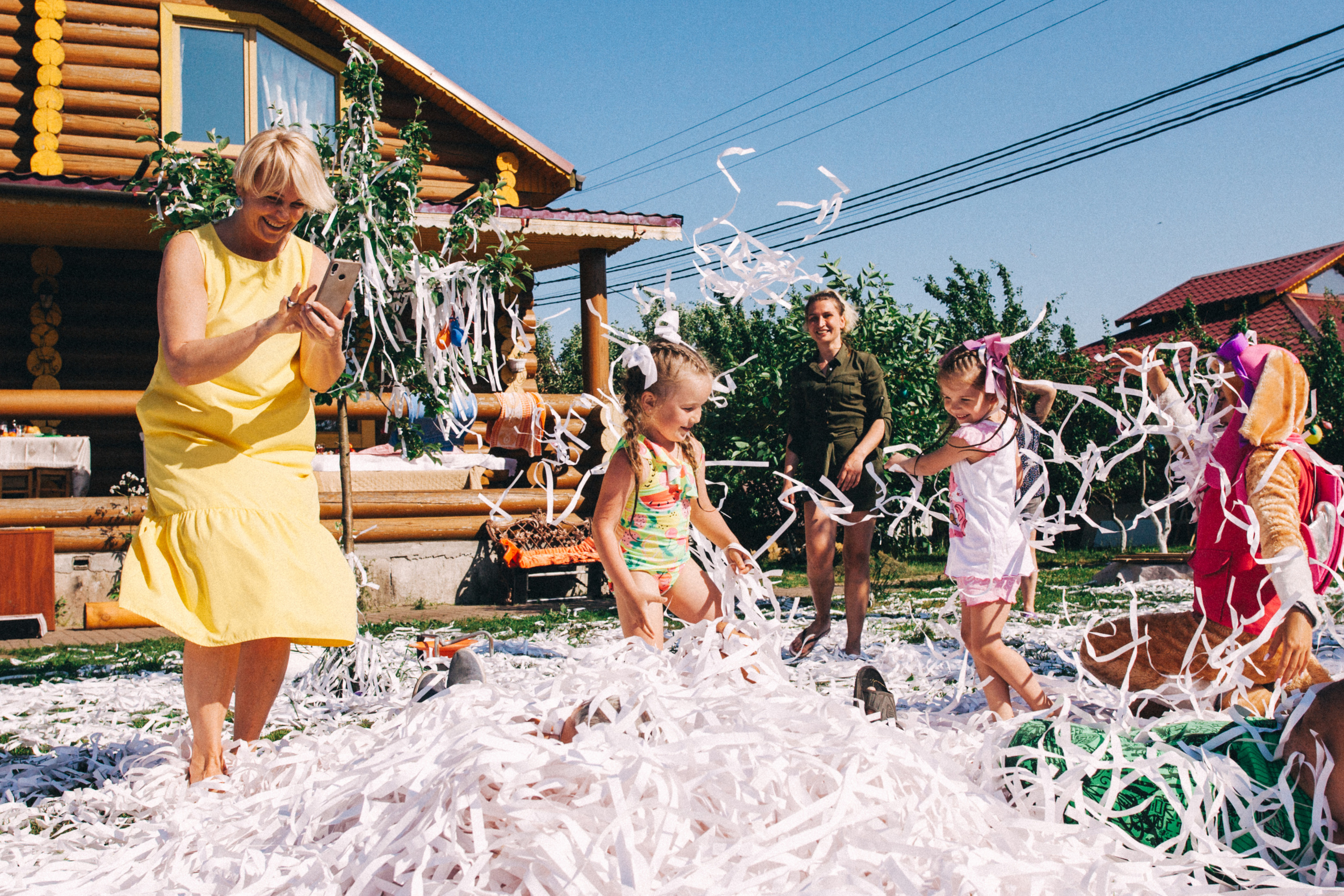Есении 5 лет. ДР на даче. Семейный фотограф, фотограф родов, репортажей фотограф в Санкт-Петербу