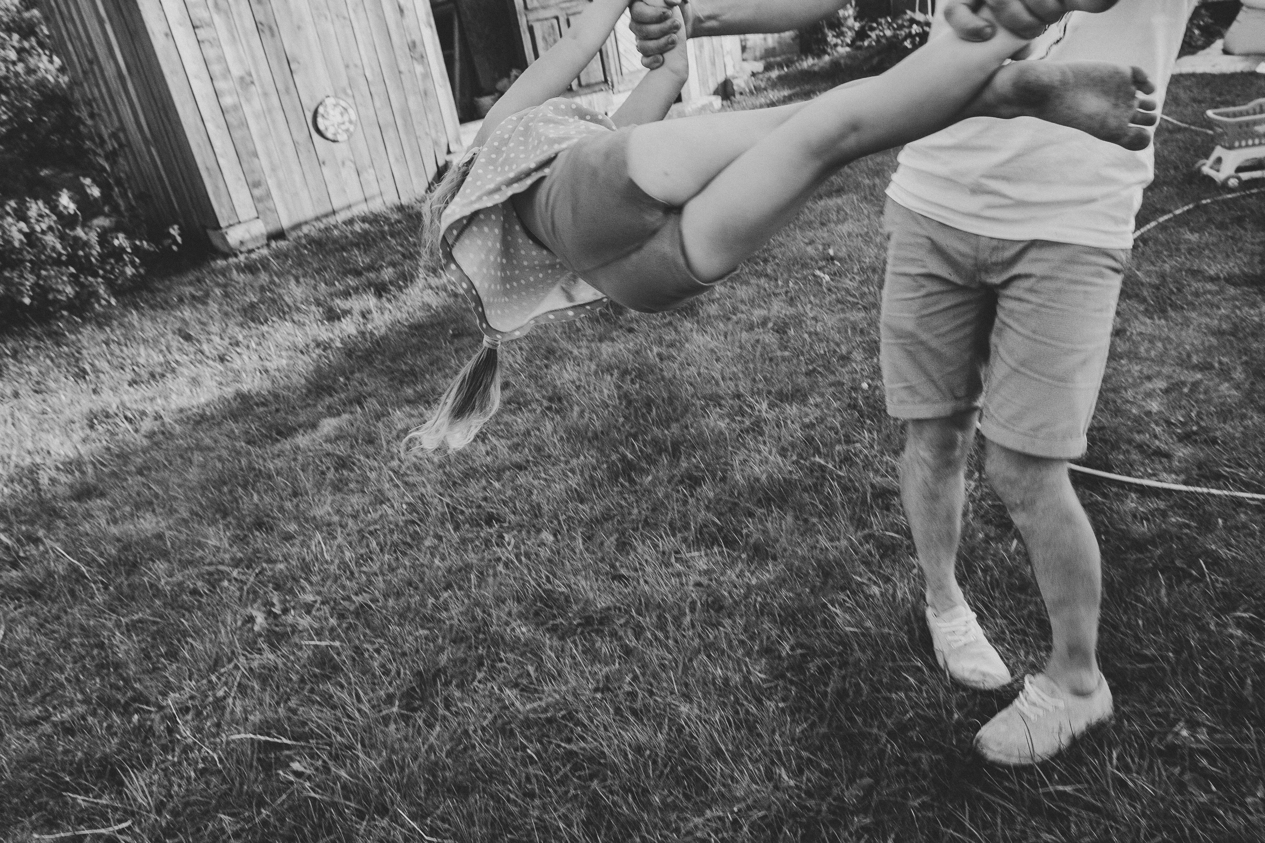 Ульяше 5 лет. Дачный деньрожденский день. Семейный фотограф, фотограф родов, репортажей фотограф в Санкт-Петербу