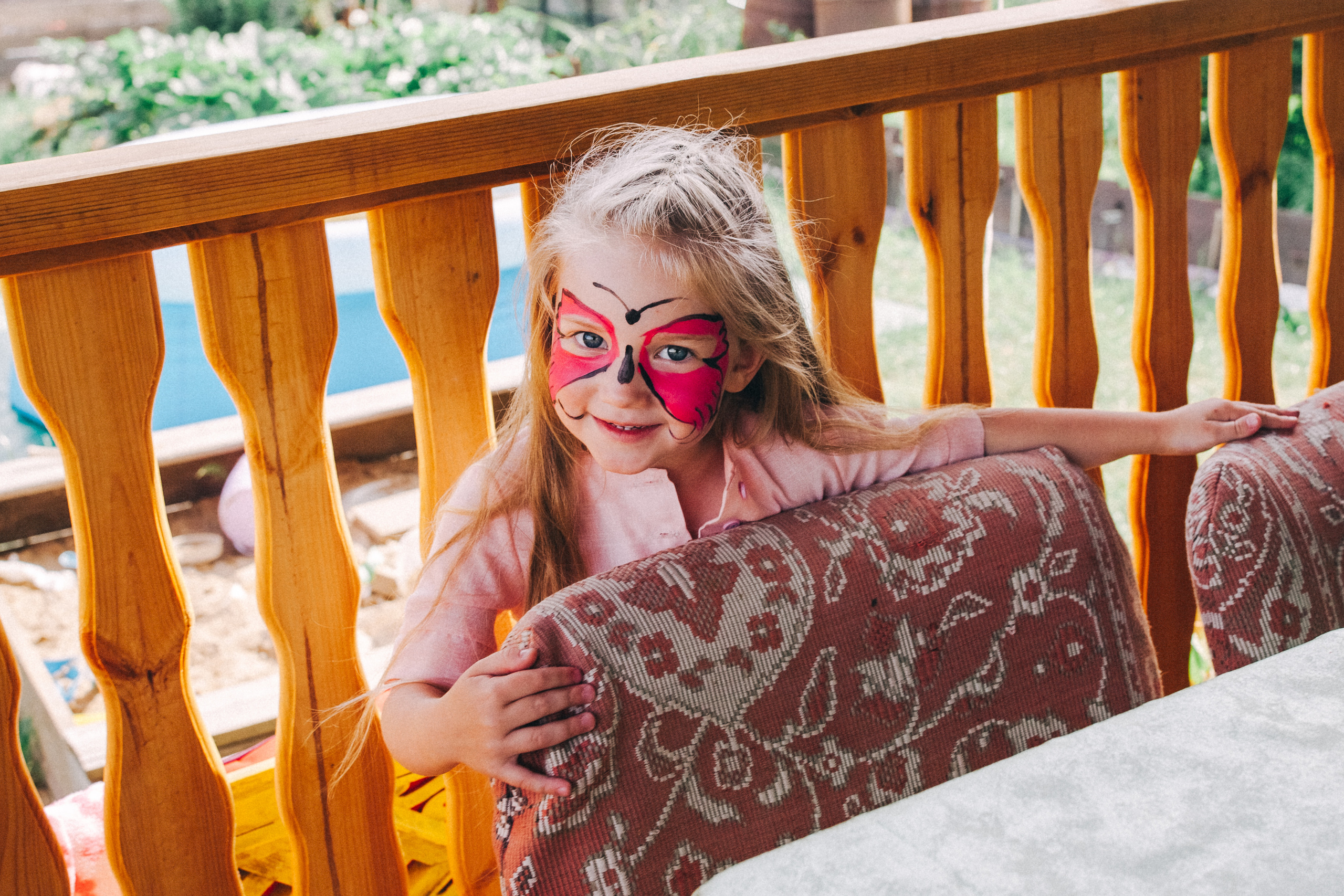 Ульяше 5 лет. Дачный деньрожденский день. Семейный фотограф, фотограф родов, репортажей фотограф в Санкт-Петербу