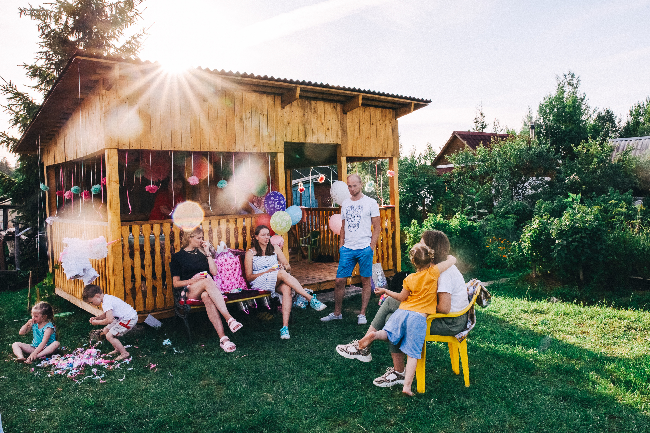 Ульяше 5 лет. Дачный деньрожденский день. Семейный фотограф, фотограф родов, репортажей фотограф в Санкт-Петербу