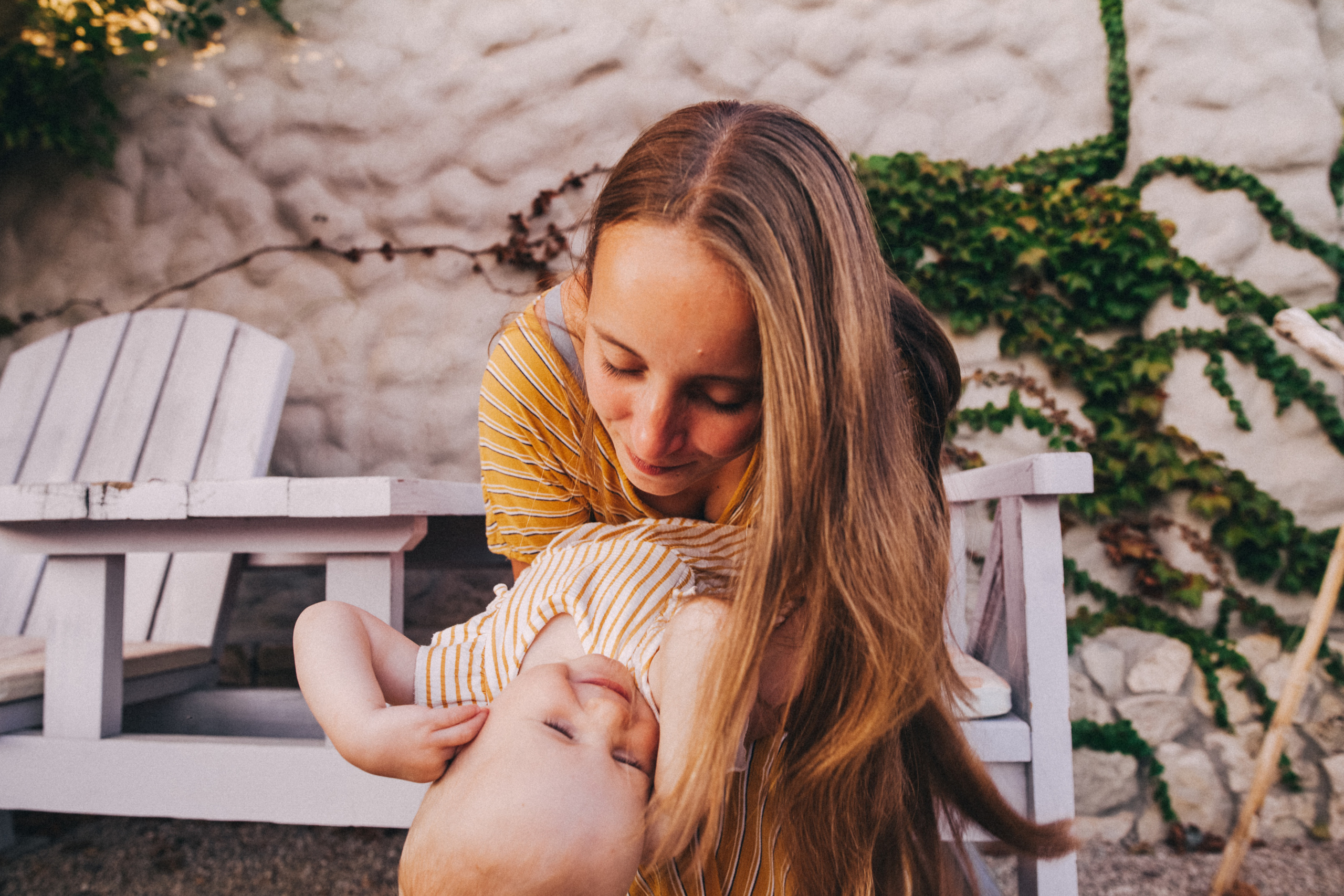 Маша и Соня. Отпуск в Крыму. Семейный фотограф, фотограф родов, репортажей фотограф в Санкт-Петербу