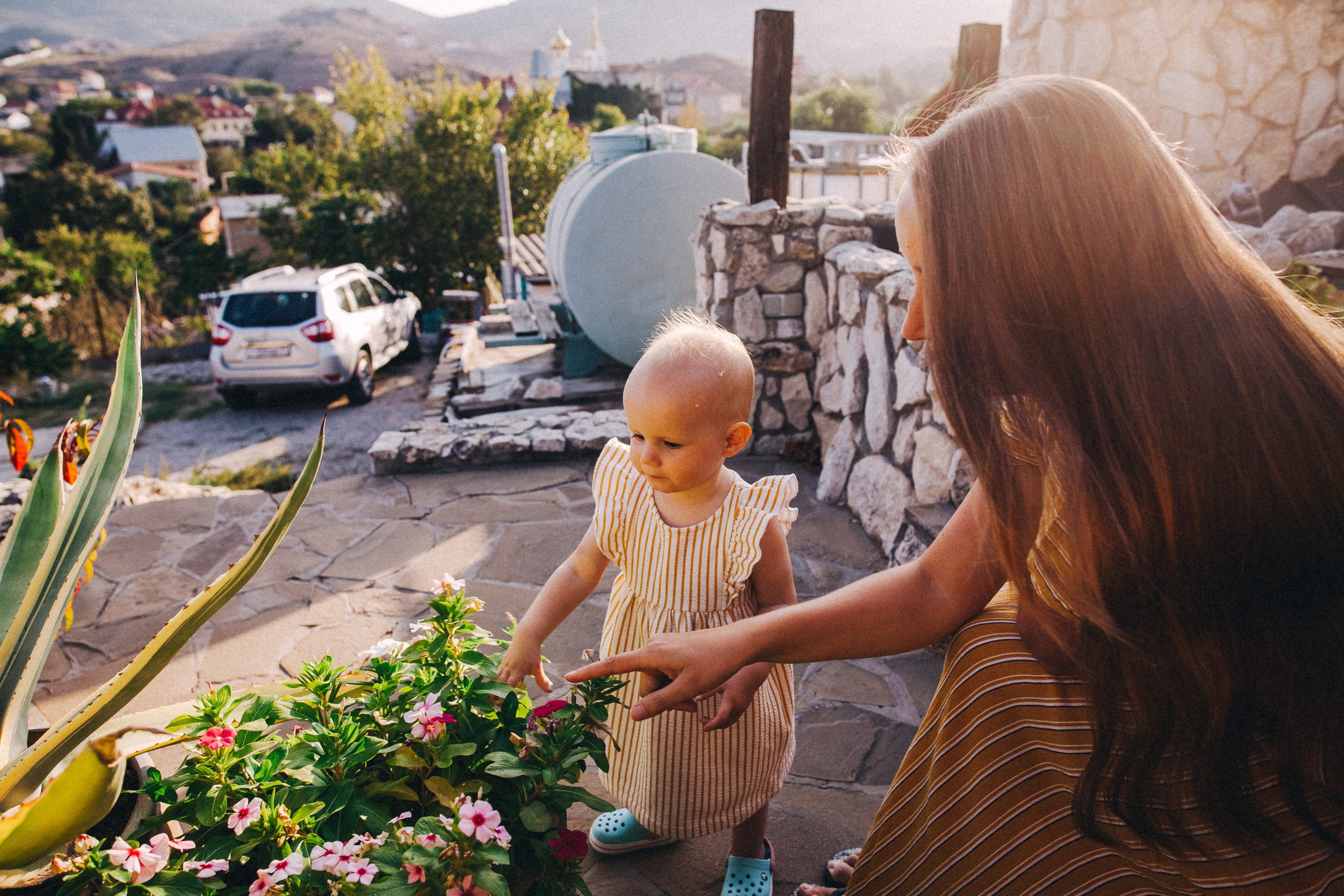 Маша и Соня. Отпуск в Крыму. Семейный фотограф, фотограф родов, репортажей фотограф в Санкт-Петербу