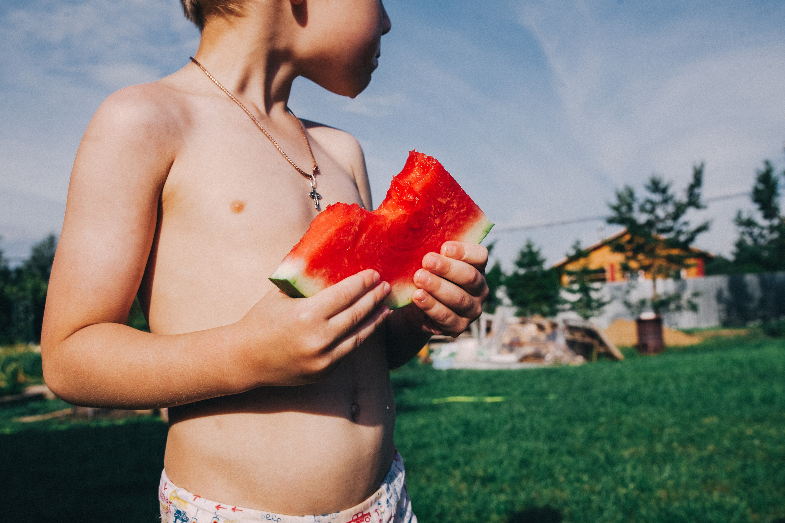 Ульяше 5 лет. Дачный деньрожденский день. Семейный фотограф, фотограф родов, репортажей фотограф в Санкт-Петербу