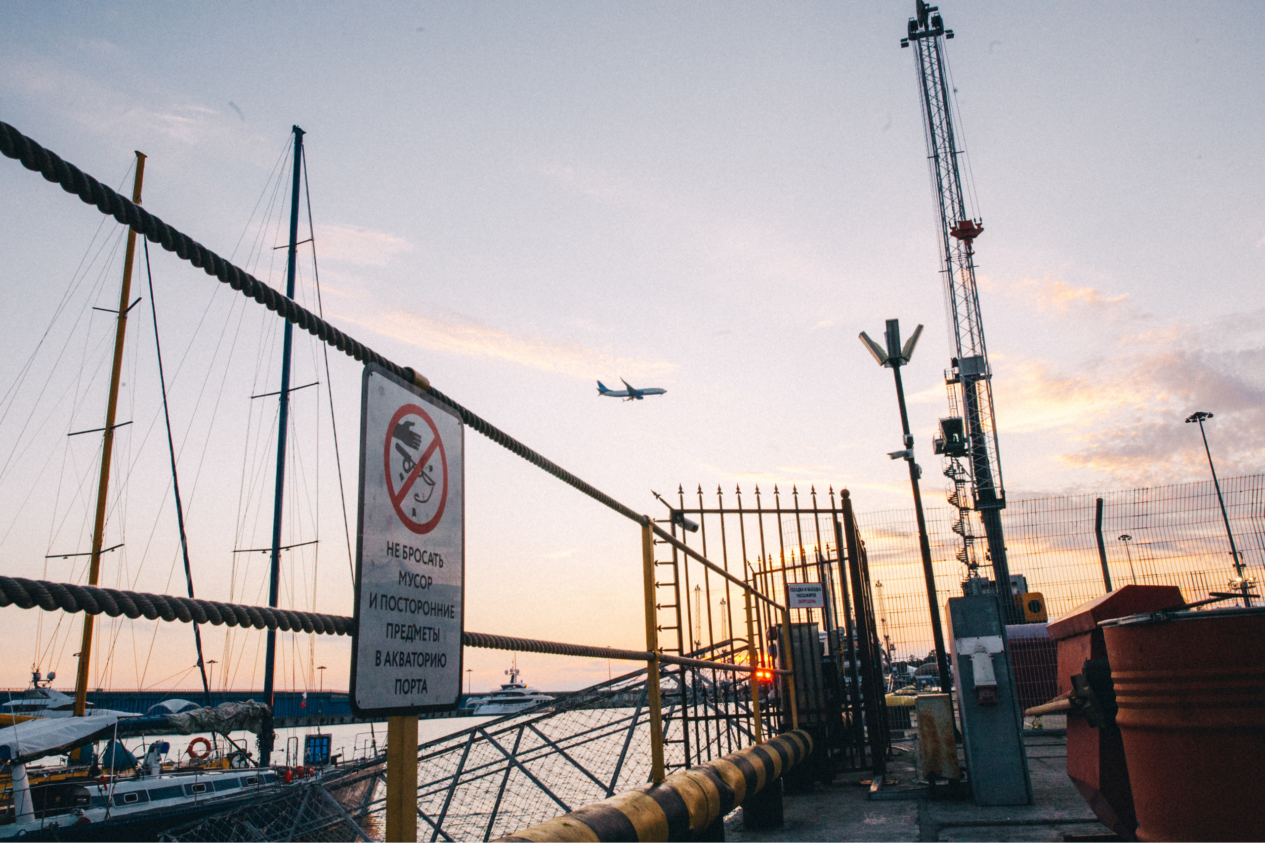 Вася, Маша, Соня. Отпуск в Адлере. Семейный фотограф, фотограф родов, репортажей фотограф в Санкт-Петербу