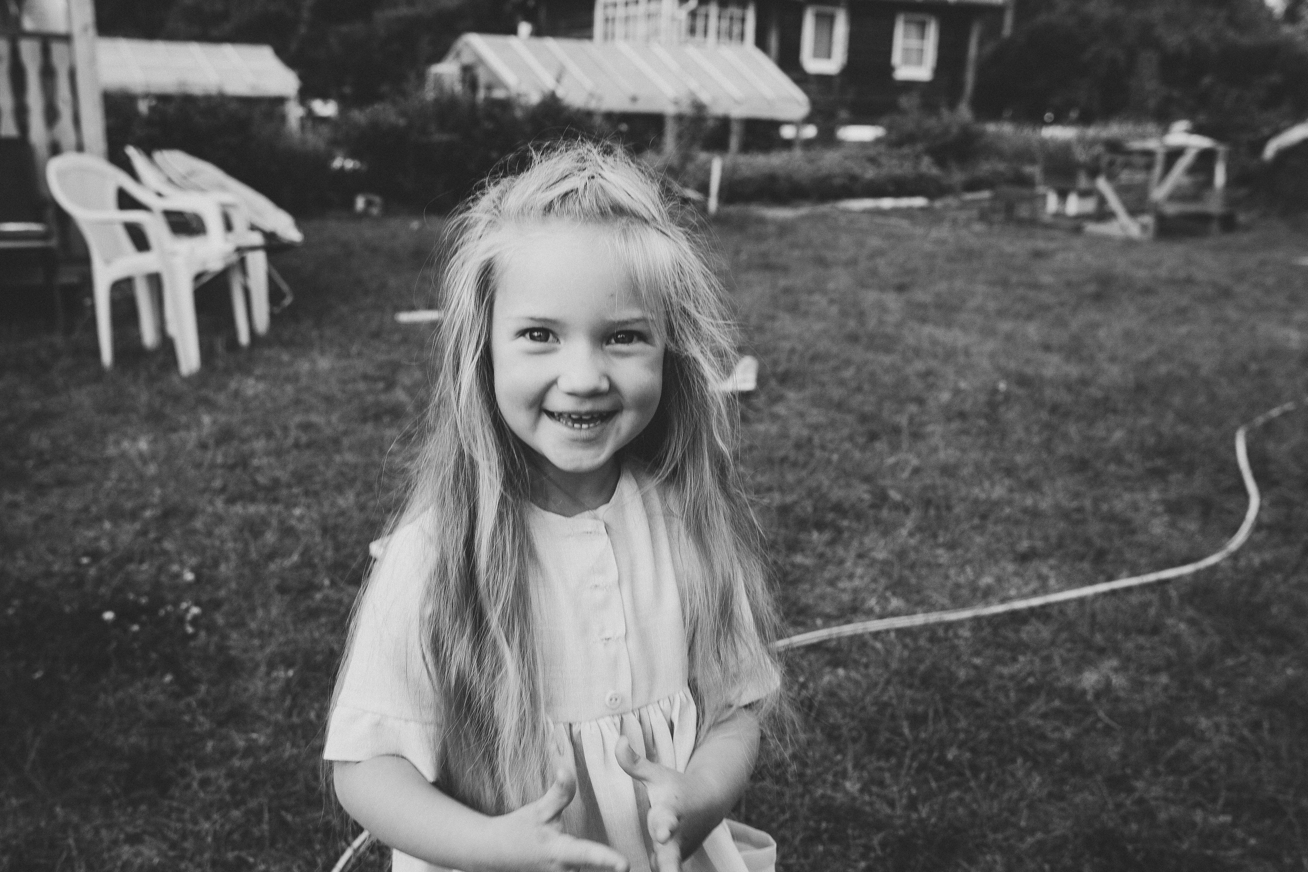 Ульяше 5 лет. Дачный деньрожденский день. Семейный фотограф, фотограф родов, репортажей фотограф в Санкт-Петербу