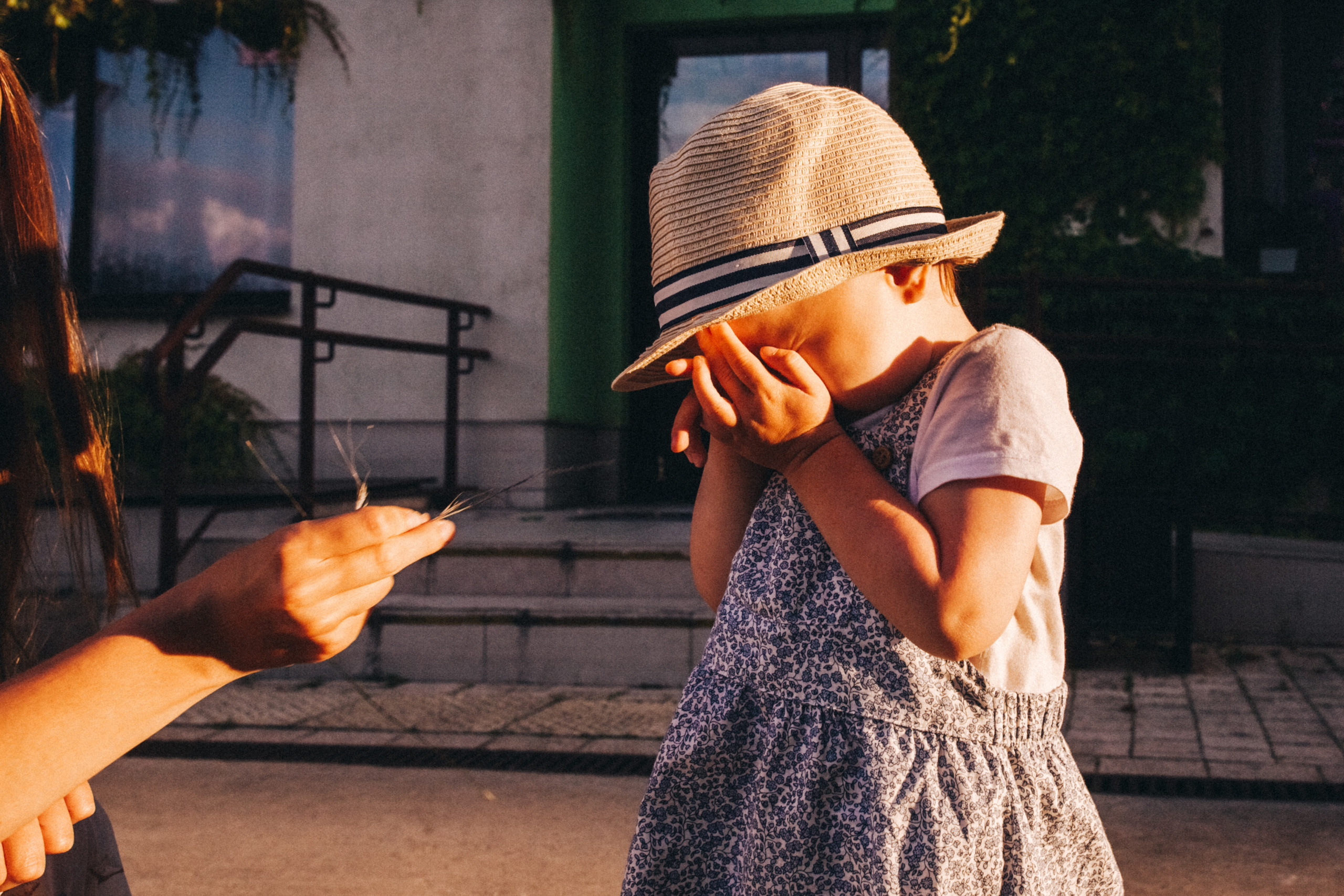 Вася, Маша, Соня. Отпуск в Адлере. Семейный фотограф, фотограф родов, репортажей фотограф в Санкт-Петербу