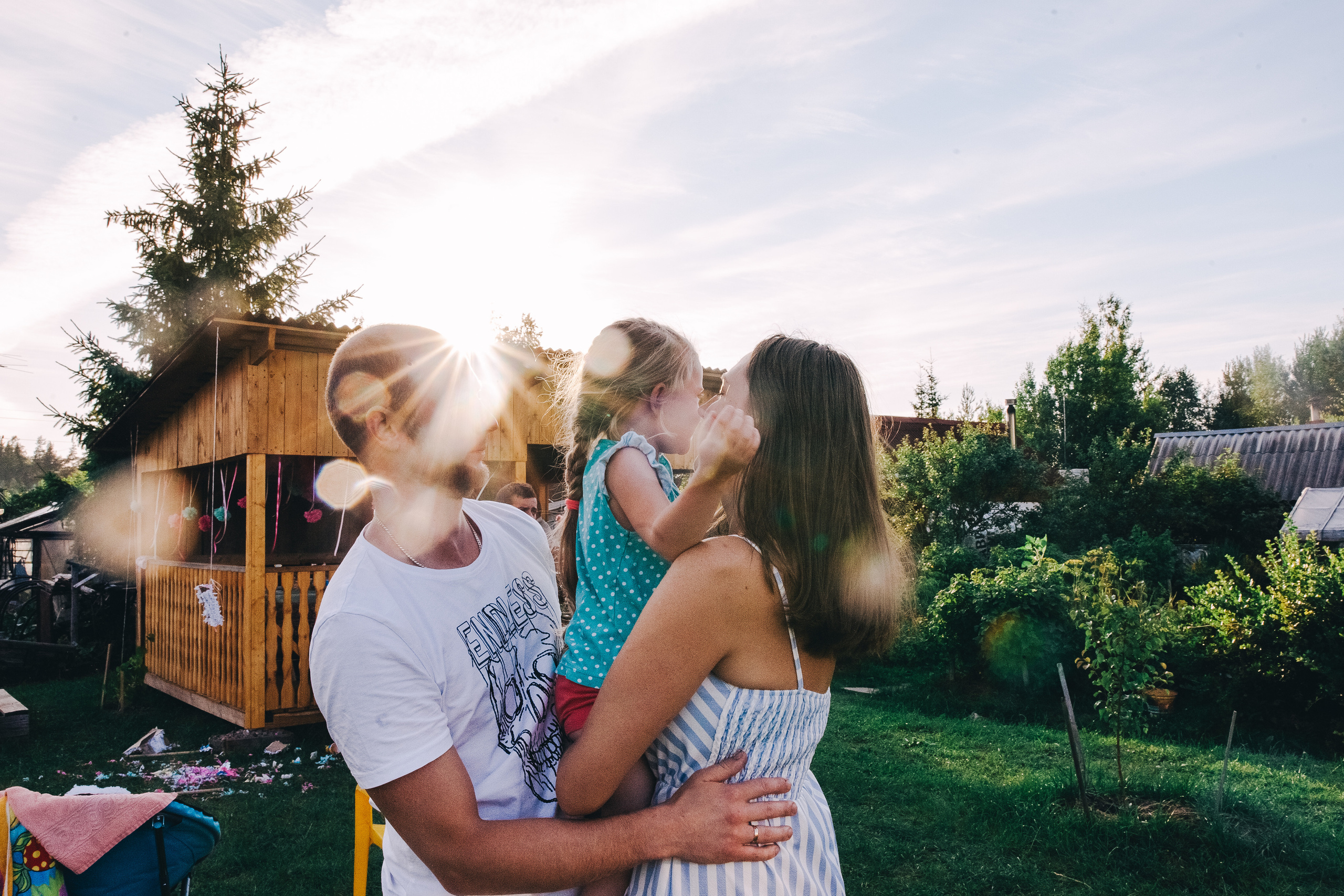 Ульяше 5 лет. Дачный деньрожденский день. Семейный фотограф, фотограф родов, репортажей фотограф в Санкт-Петербу