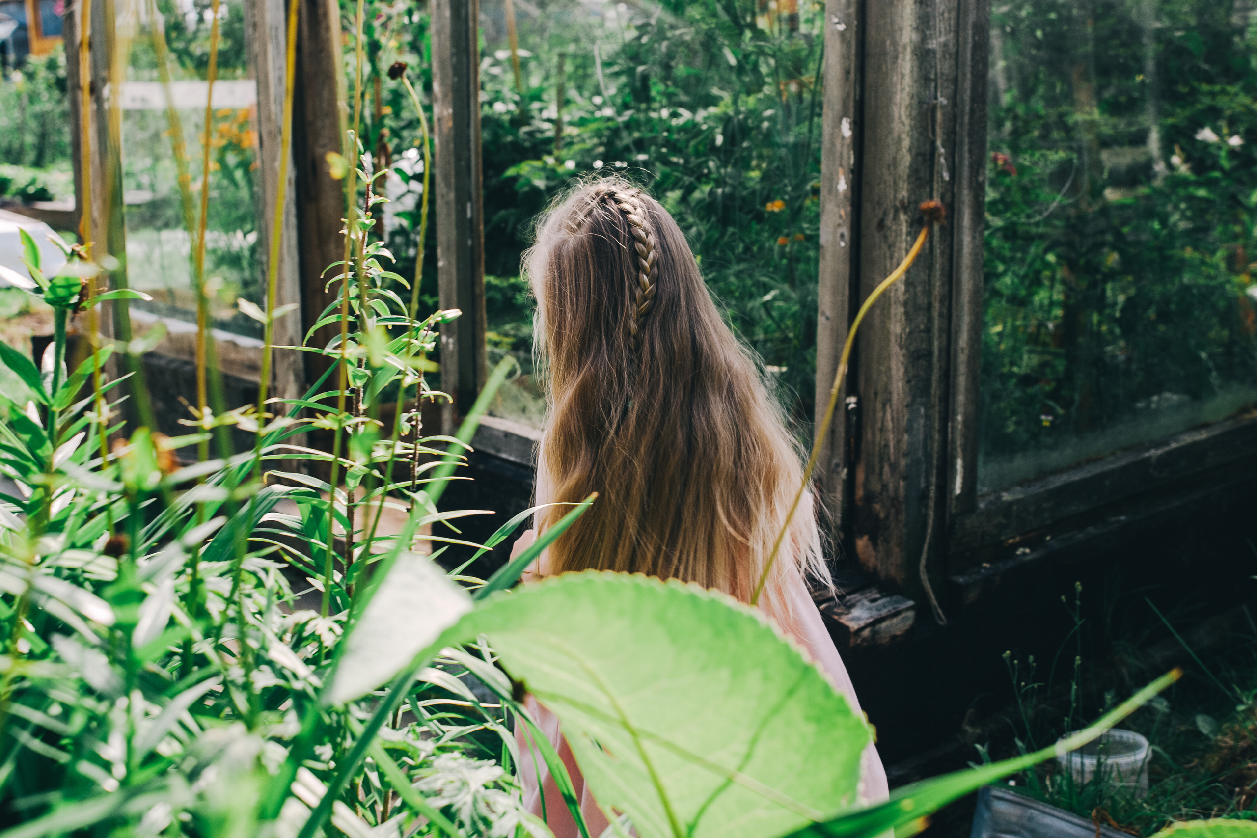Ульяше 5 лет. Дачный деньрожденский день. Семейный фотограф, фотограф родов, репортажей фотограф в Санкт-Петербу