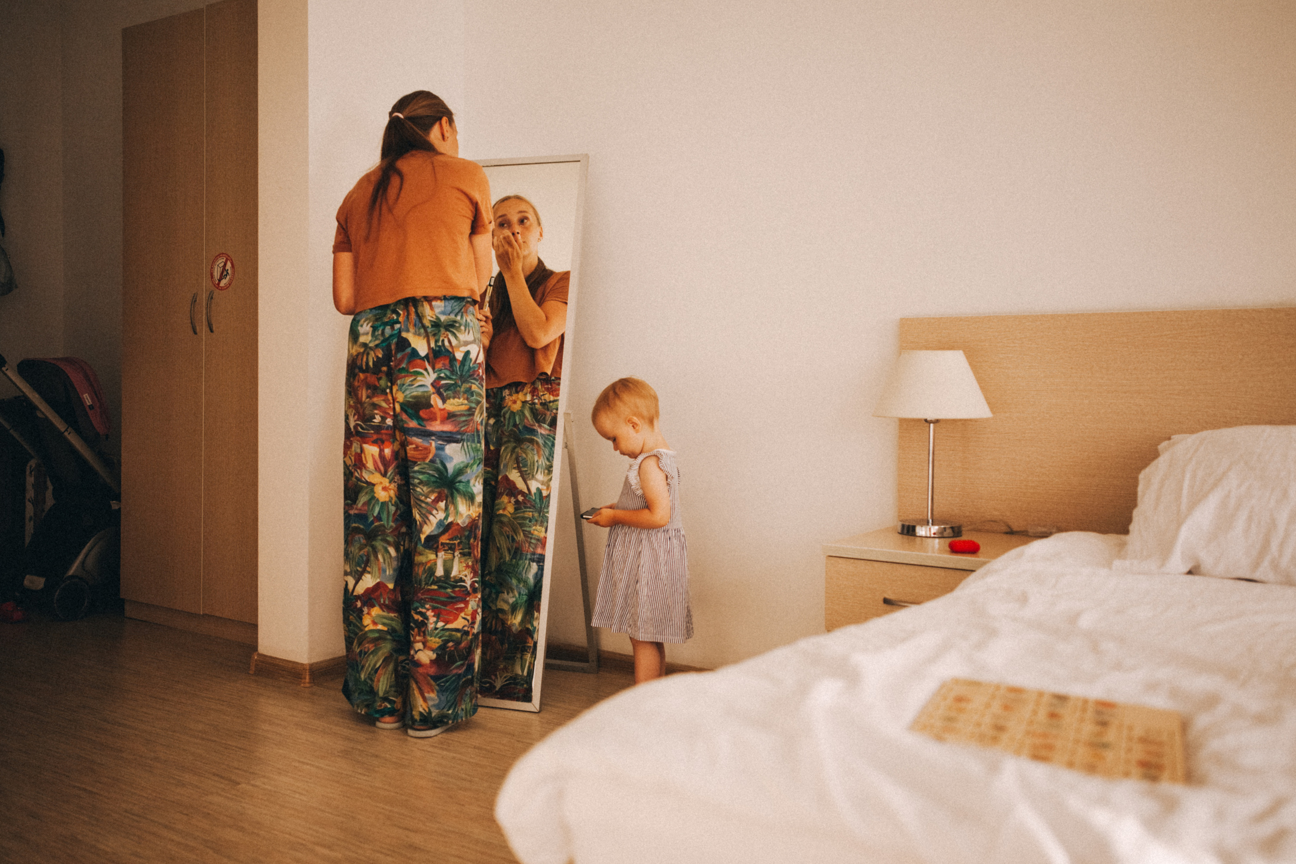 Вася, Маша, Соня. Отпуск в Адлере. Семейный фотограф, фотограф родов, репортажей фотограф в Санкт-Петербу