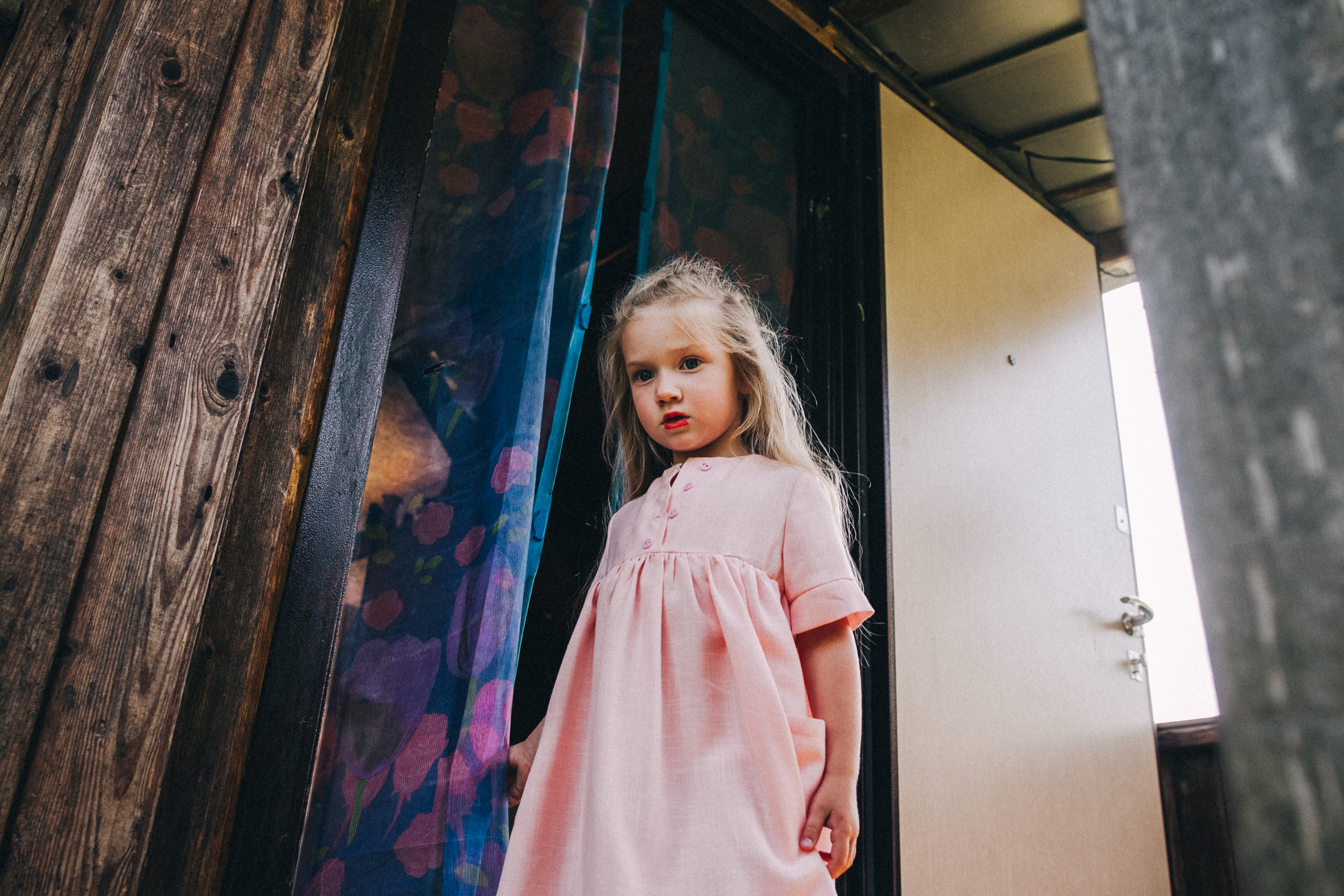 Ульяше 5 лет. Дачный деньрожденский день. Семейный фотограф, фотограф родов, репортажей фотограф в Санкт-Петербу