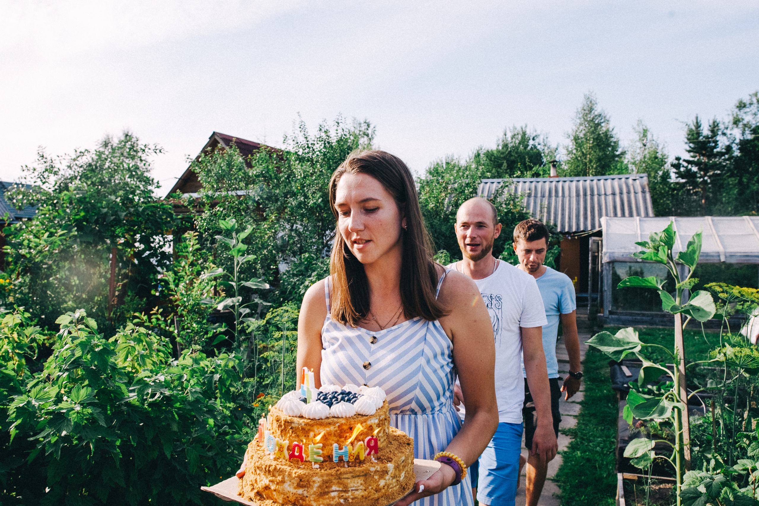 Ульяше 5 лет. Дачный деньрожденский день. Семейный фотограф, фотограф родов, репортажей фотограф в Санкт-Петербу