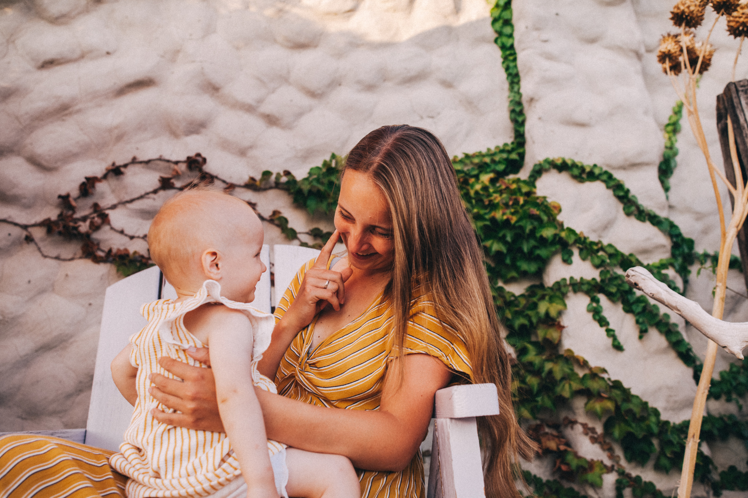 Маша и Соня. Отпуск в Крыму. Семейный фотограф, фотограф родов, репортажей фотограф в Санкт-Петербу
