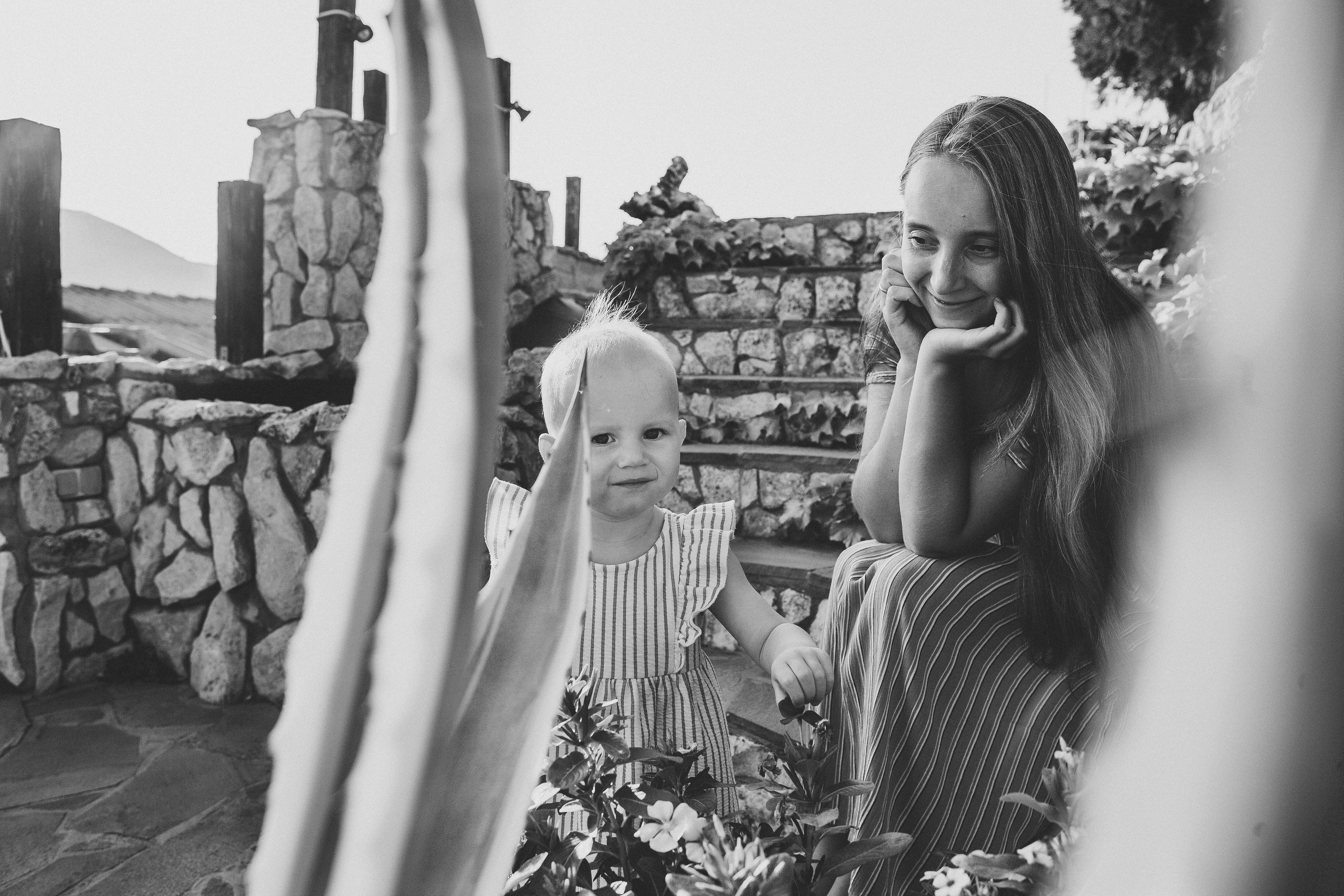 Маша и Соня. Отпуск в Крыму. Семейный фотограф, фотограф родов, репортажей фотограф в Санкт-Петербу