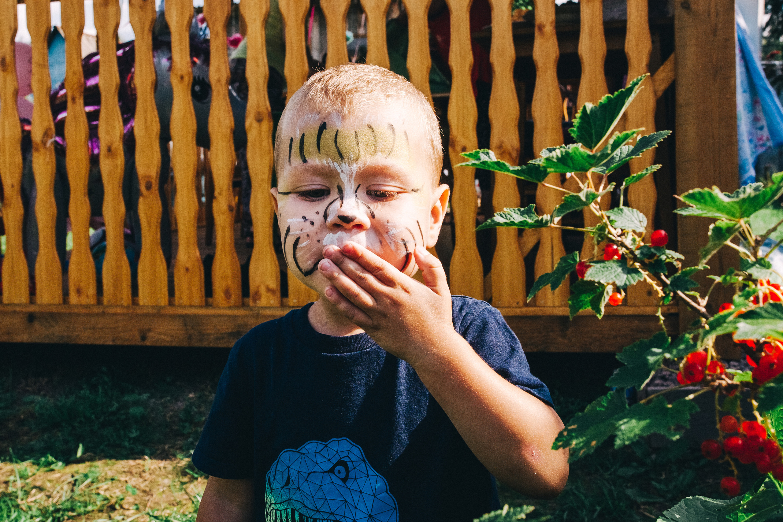 Ульяше 5 лет. Дачный деньрожденский день. Семейный фотограф, фотограф родов, репортажей фотограф в Санкт-Петербу