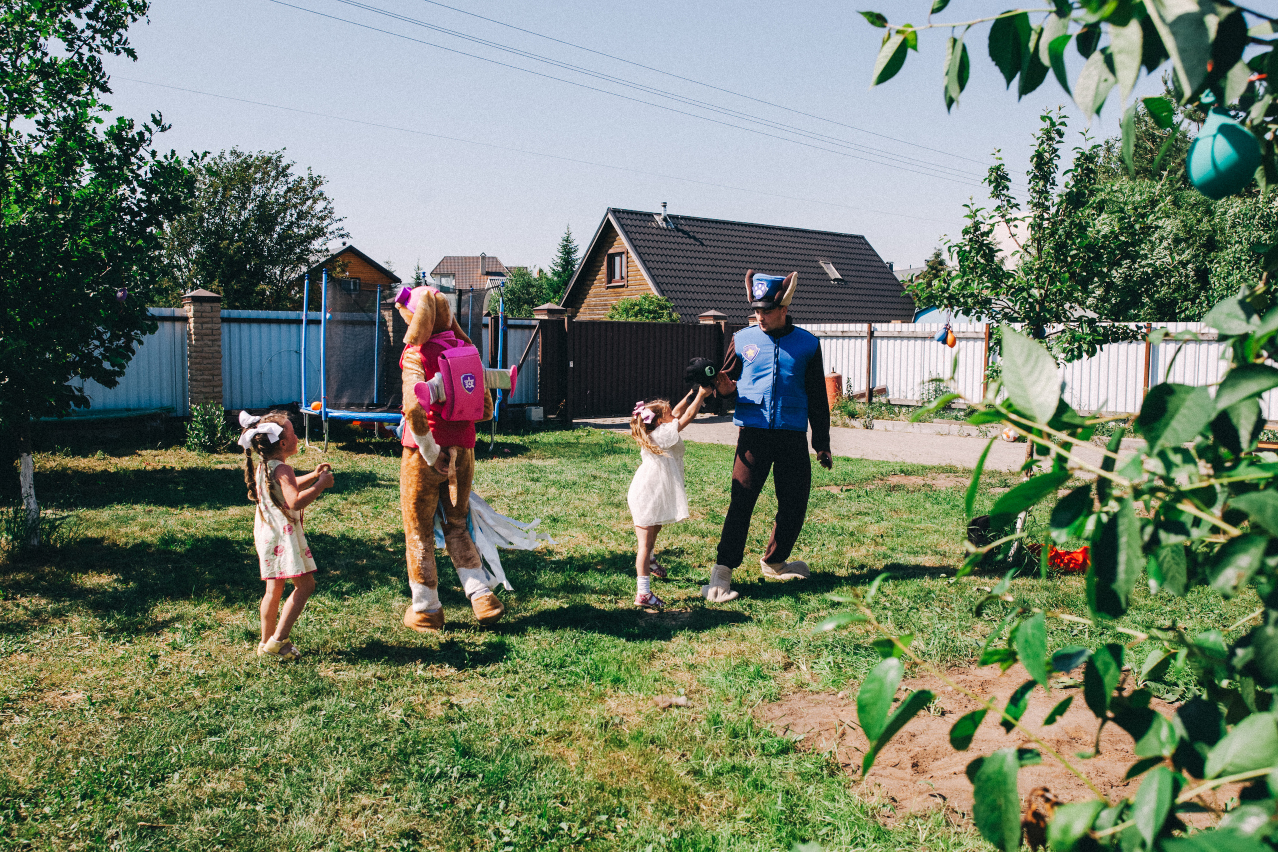 Есении 5 лет. ДР на даче. Семейный фотограф, фотограф родов, репортажей фотограф в Санкт-Петербу