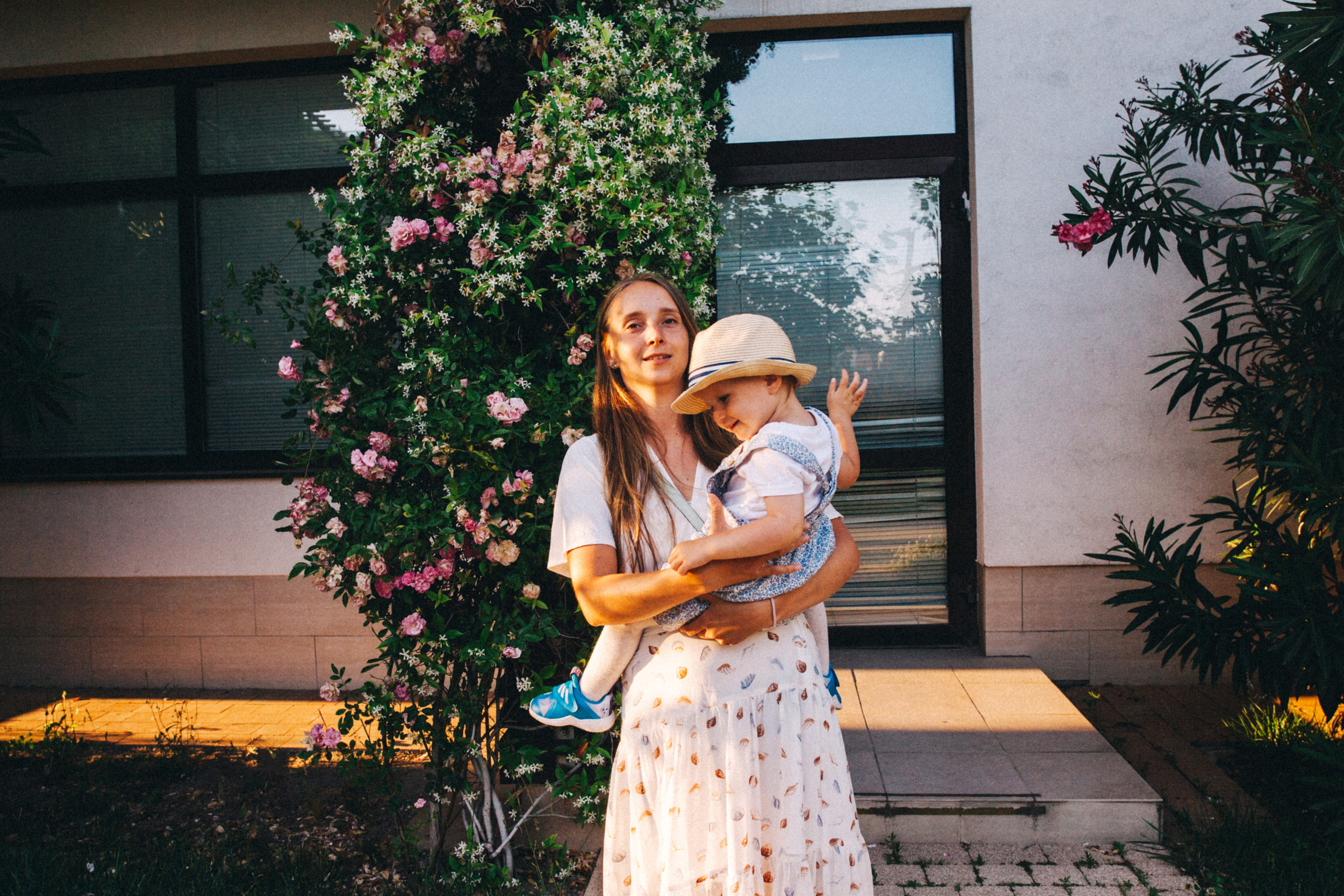 Вася, Маша, Соня. Отпуск в Адлере. Семейный фотограф, фотограф родов, репортажей фотограф в Санкт-Петербу
