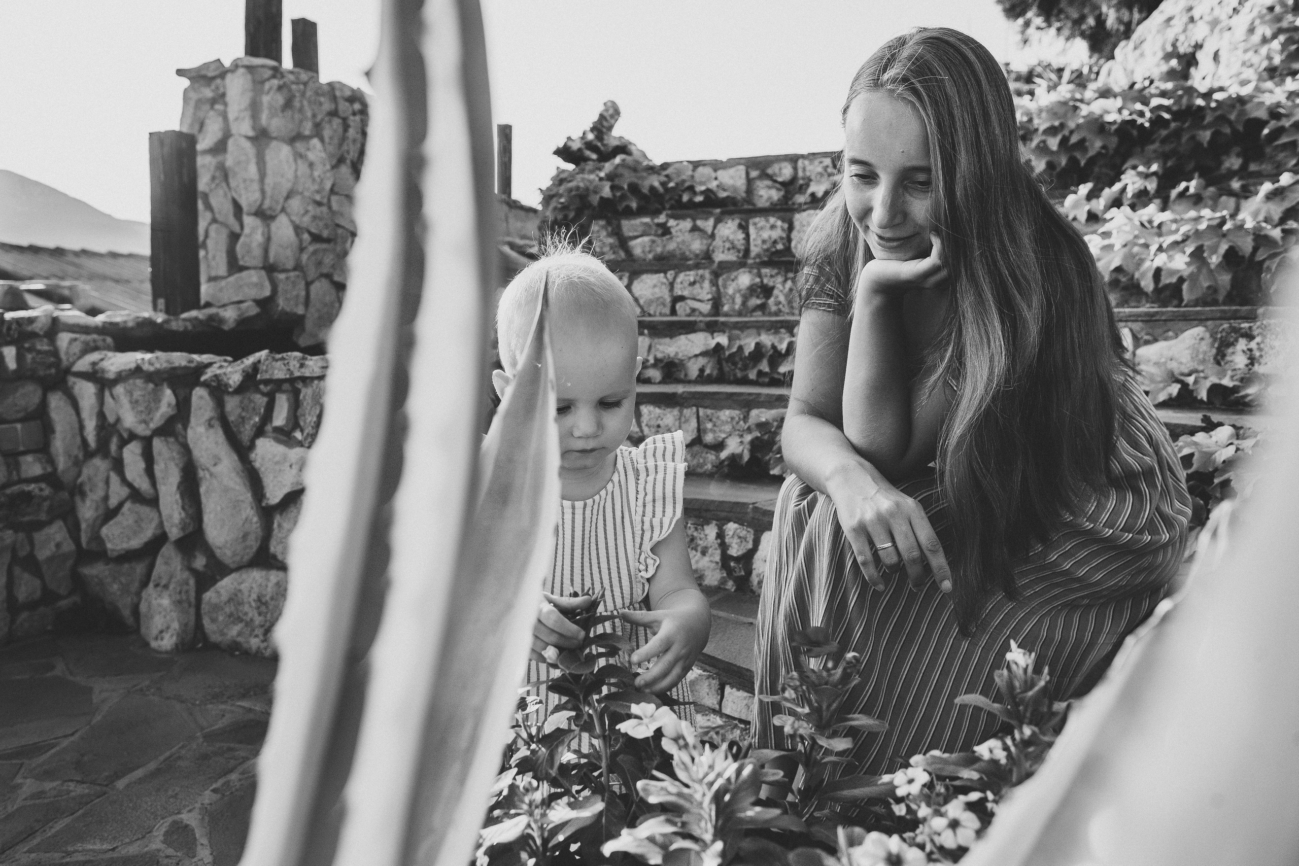 Маша и Соня. Отпуск в Крыму. Семейный фотограф, фотограф родов, репортажей фотограф в Санкт-Петербу