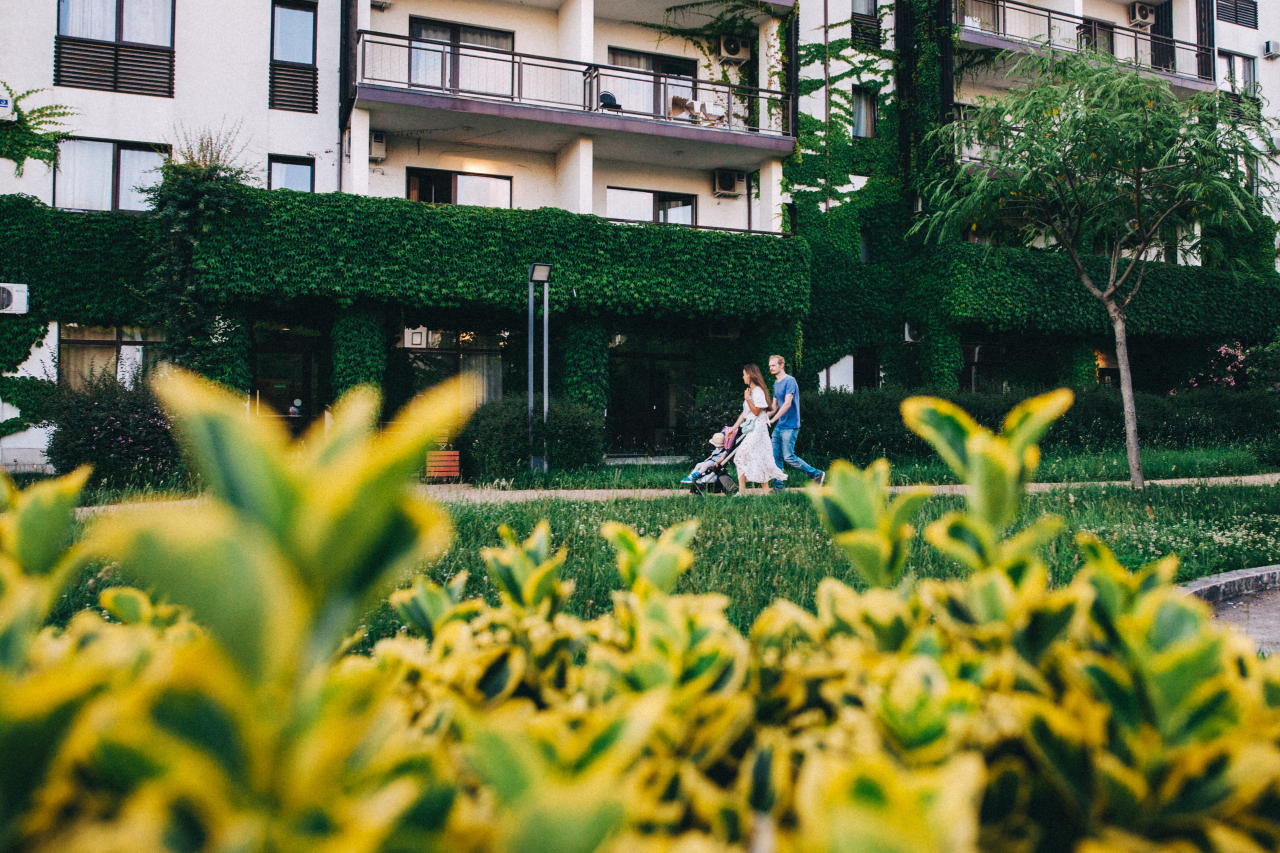 Вася, Маша, Соня. Отпуск в Адлере. Семейный фотограф, фотограф родов, репортажей фотограф в Санкт-Петербу