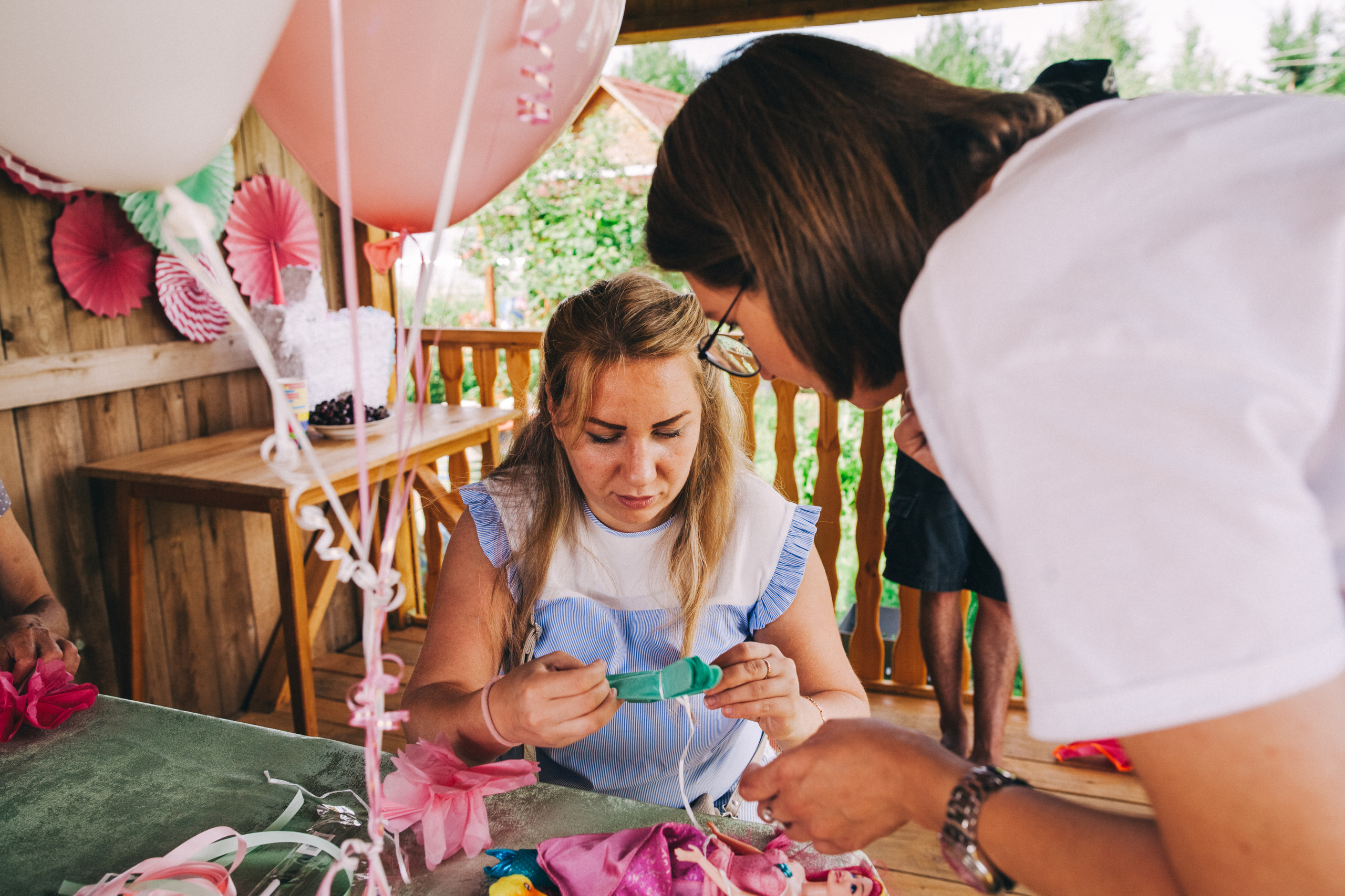 Ульяше 5 лет. Дачный деньрожденский день. Семейный фотограф, фотограф родов, репортажей фотограф в Санкт-Петербу