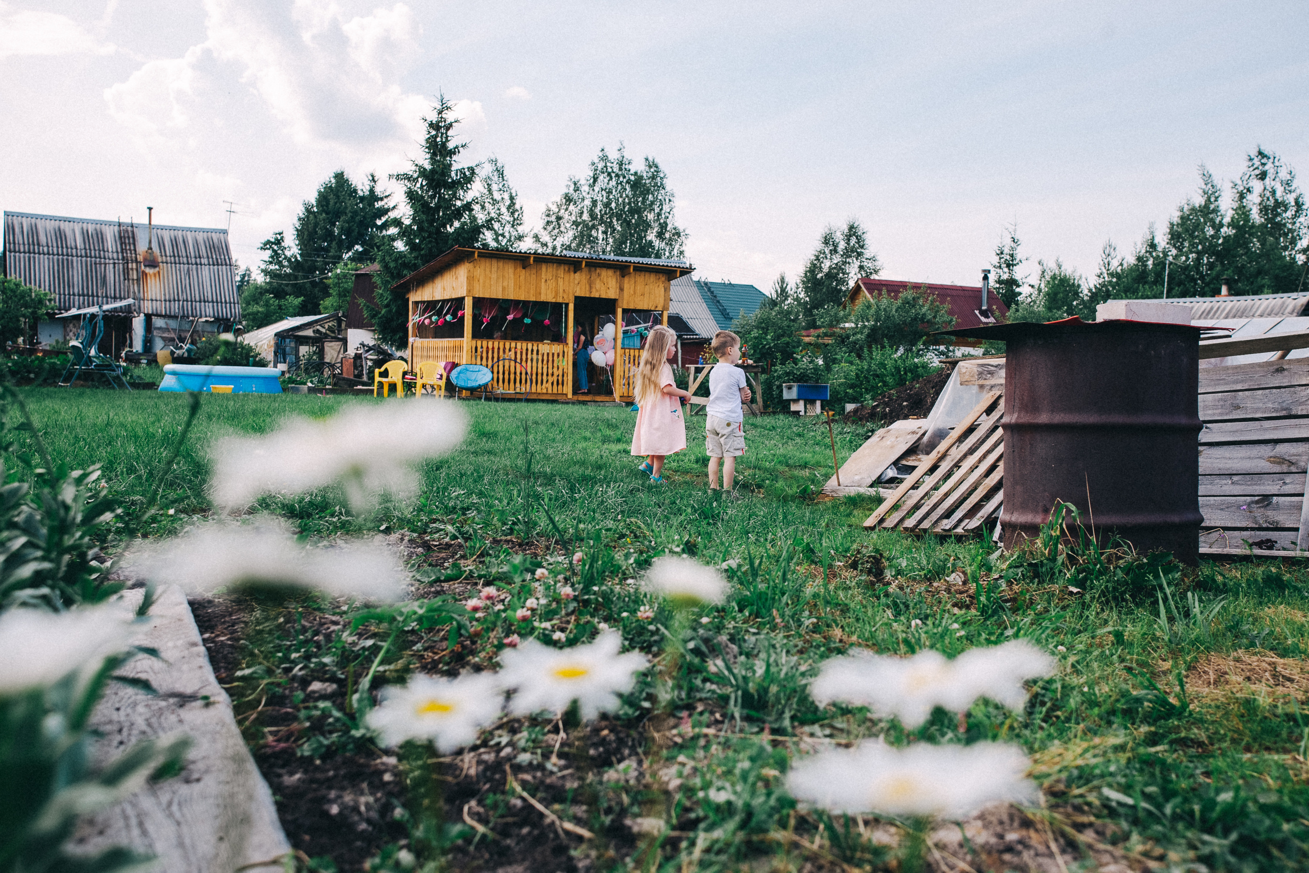 Ульяше 5 лет. Дачный деньрожденский день. Семейный фотограф, фотограф родов, репортажей фотограф в Санкт-Петербу