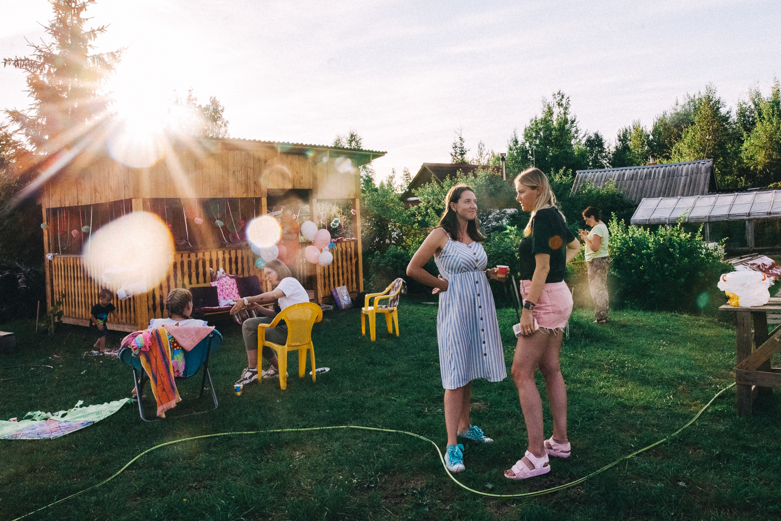 Ульяше 5 лет. Дачный деньрожденский день. Семейный фотограф, фотограф родов, репортажей фотограф в Санкт-Петербу