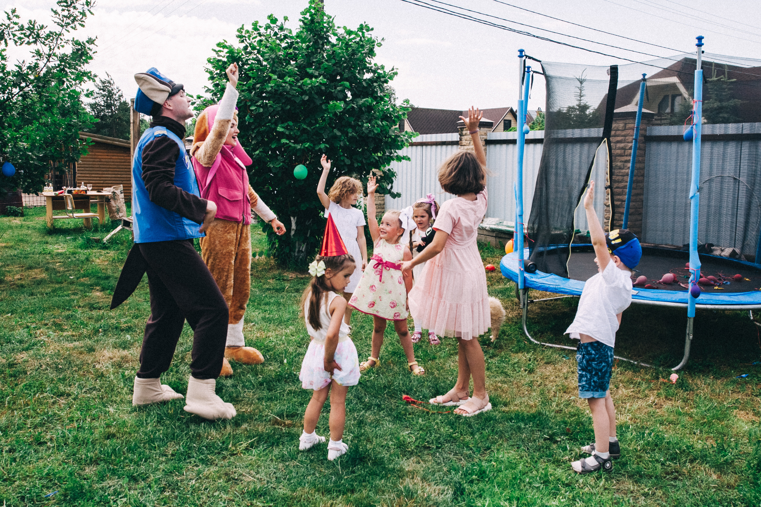 Есении 5 лет. ДР на даче. Семейный фотограф, фотограф родов, репортажей фотограф в Санкт-Петербу