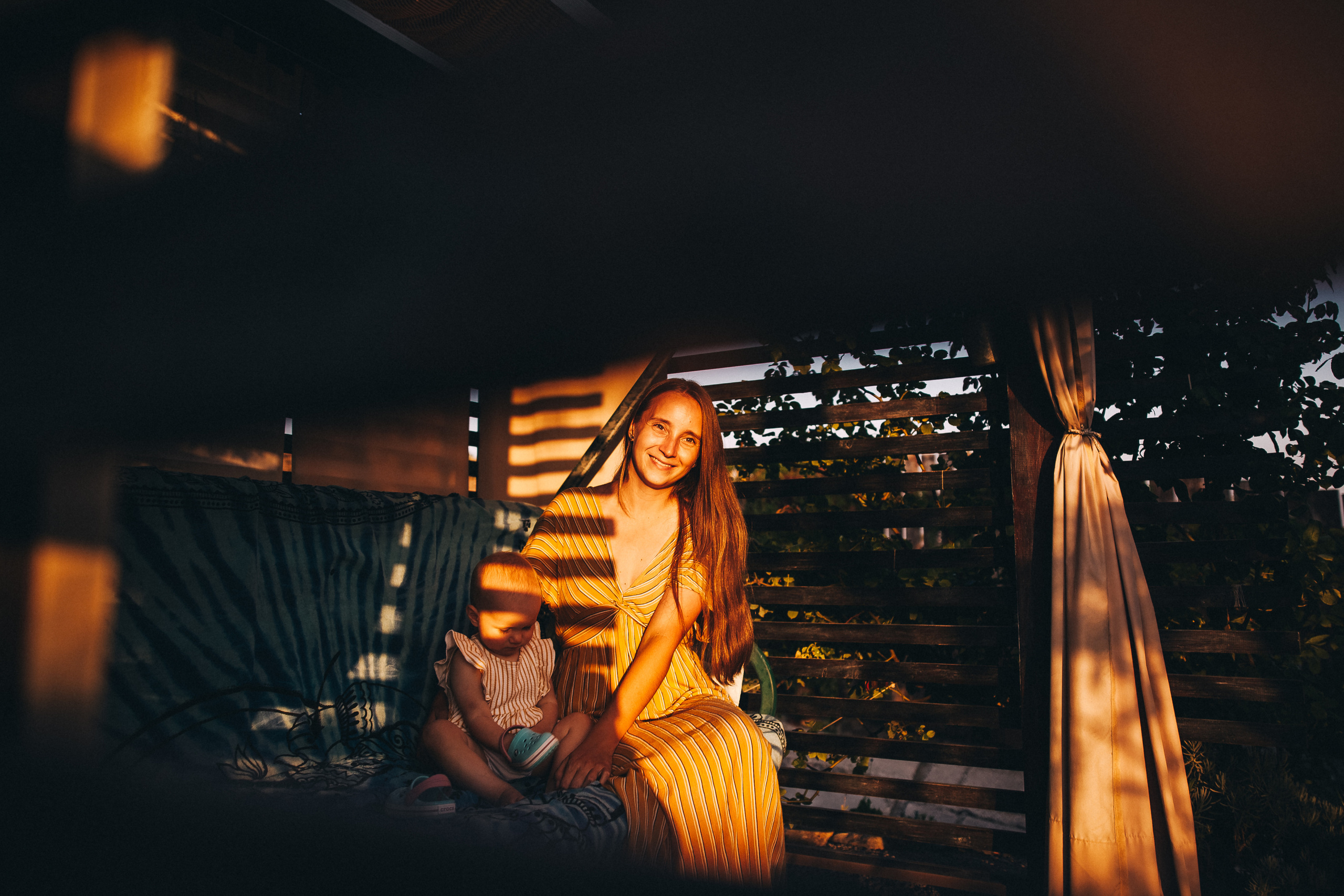 Маша и Соня. Отпуск в Крыму. Семейный фотограф, фотограф родов, репортажей фотограф в Санкт-Петербу