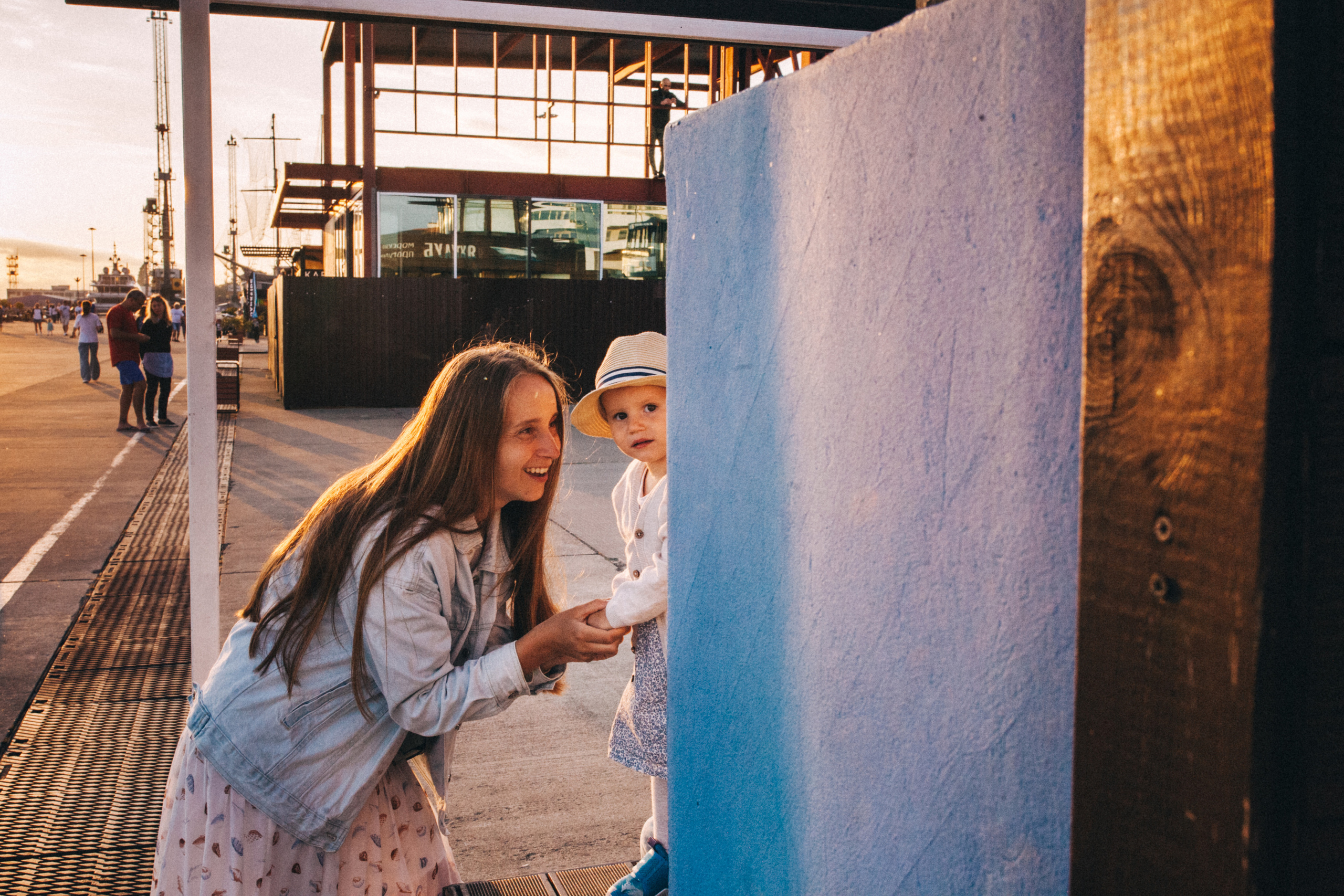 Вася, Маша, Соня. Отпуск в Адлере. Семейный фотограф, фотограф родов, репортажей фотограф в Санкт-Петербу
