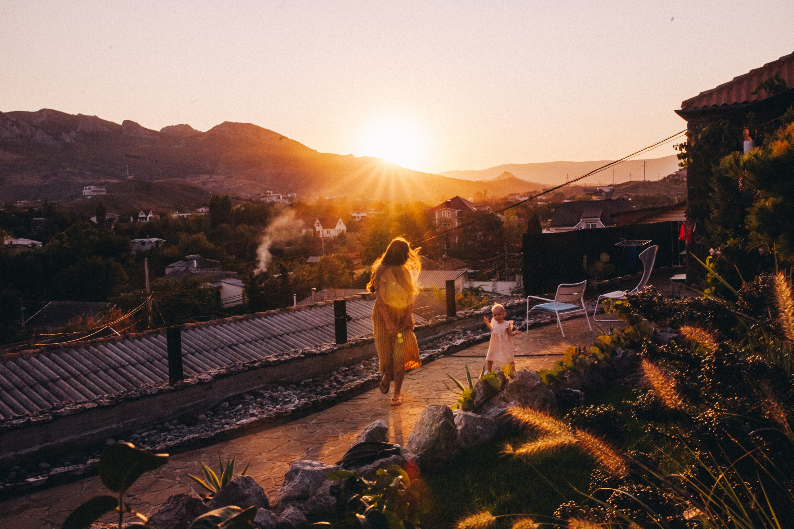 Маша и Соня. Отпуск в Крыму. Семейный фотограф, фотограф родов, репортажей фотограф в Санкт-Петербу