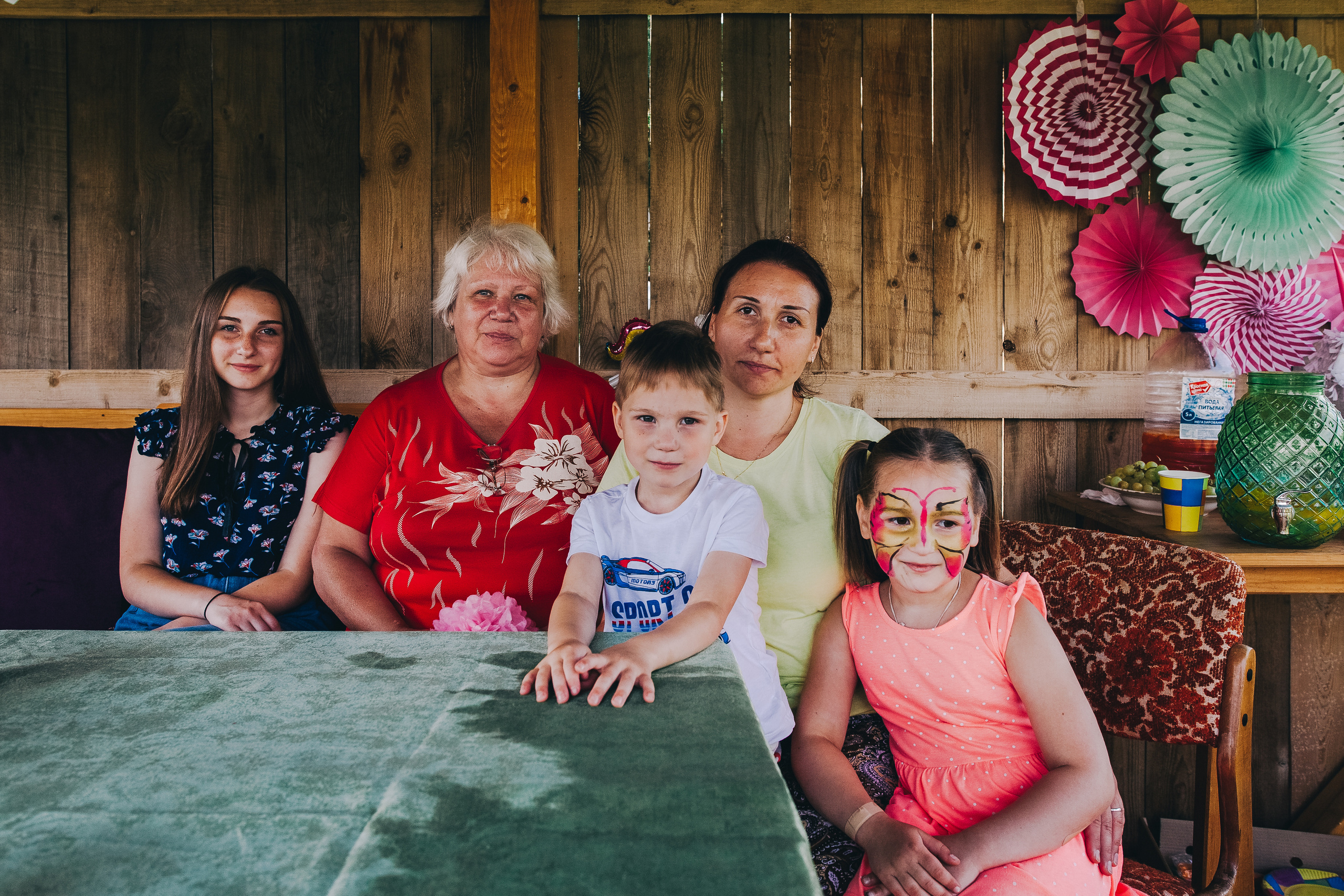 Ульяше 5 лет. Дачный деньрожденский день. Семейный фотограф, фотограф родов, репортажей фотограф в Санкт-Петербу