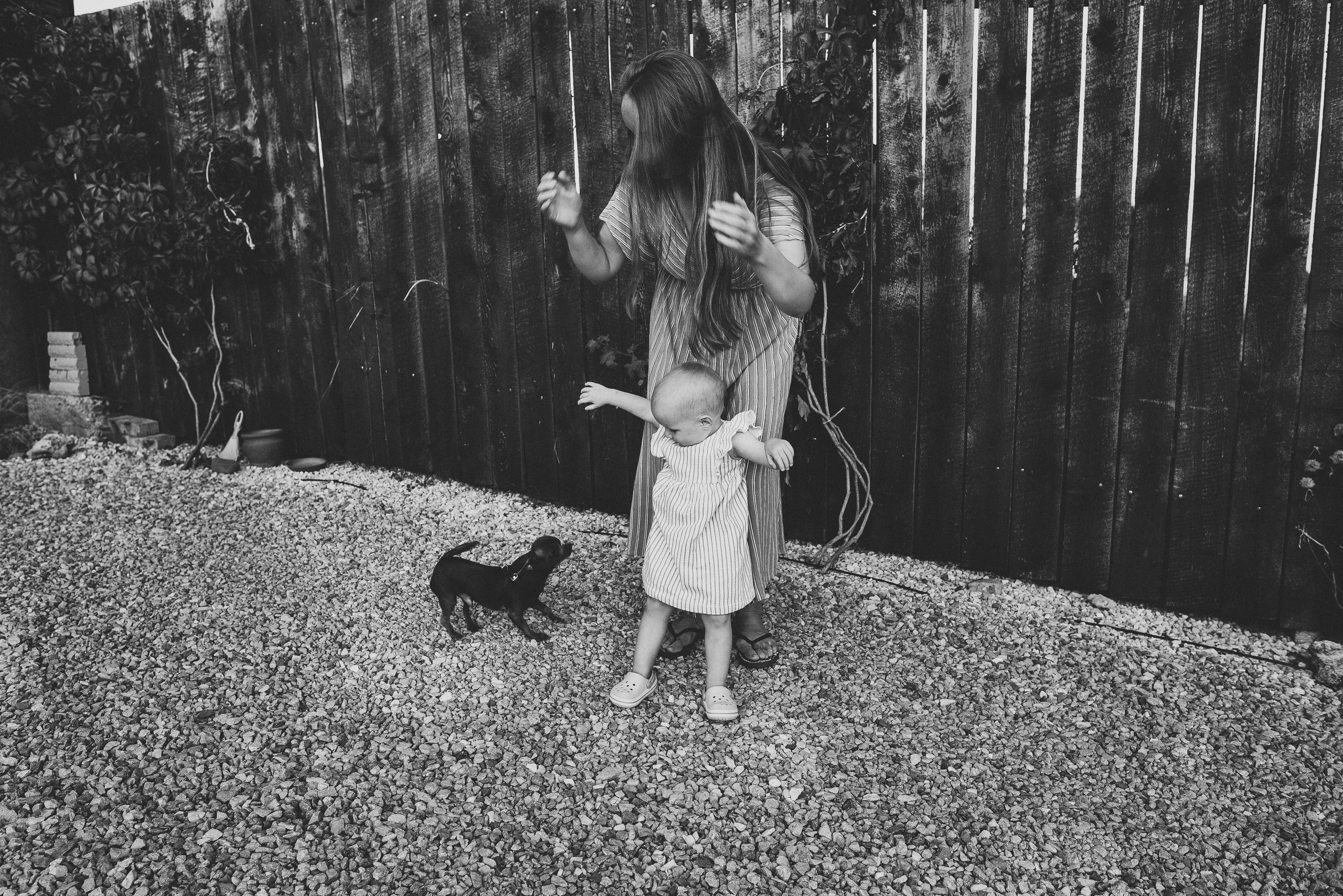 Маша и Соня. Отпуск в Крыму. Семейный фотограф, фотограф родов, репортажей фотограф в Санкт-Петербу