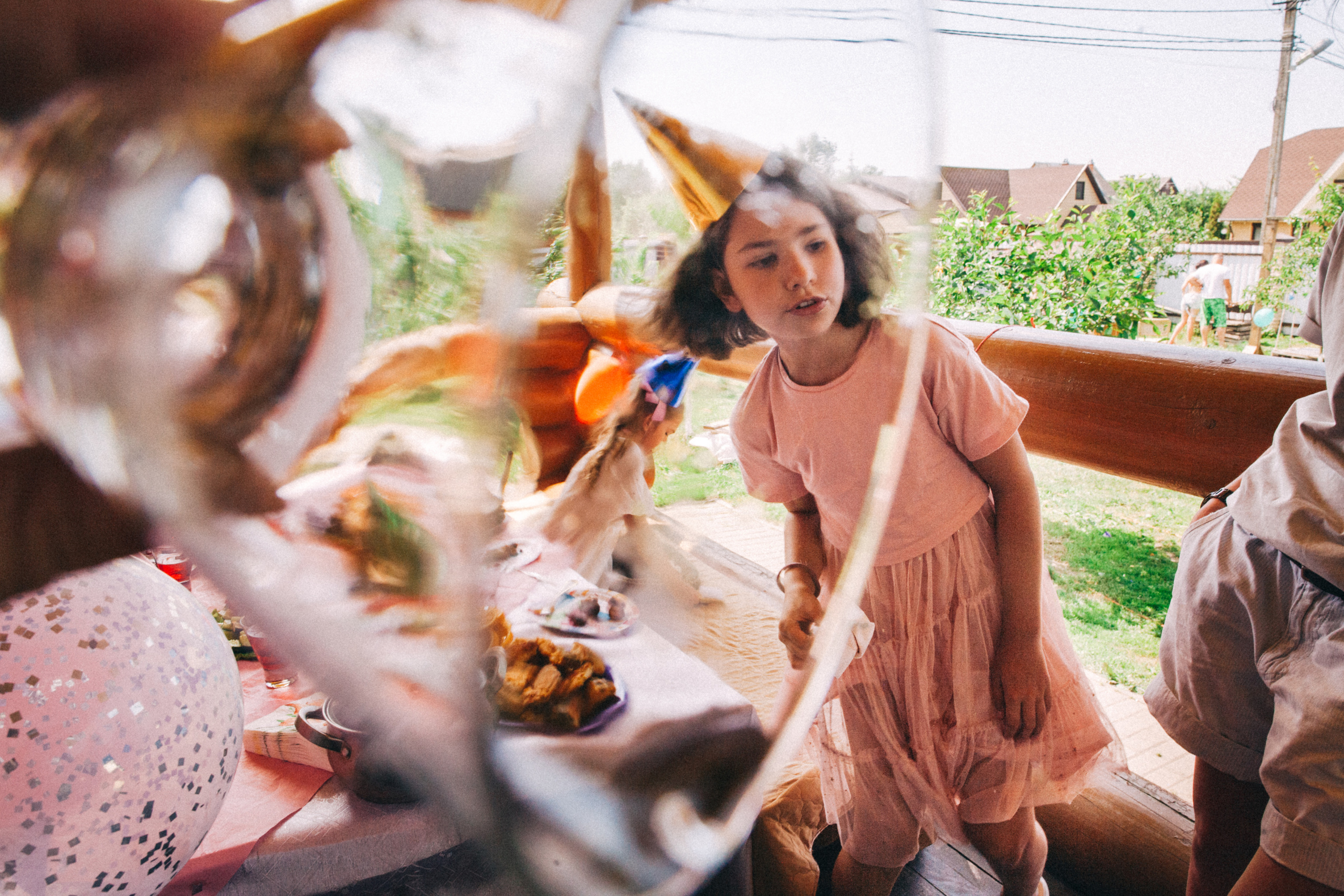 Есении 5 лет. ДР на даче. Семейный фотограф, фотограф родов, репортажей фотограф в Санкт-Петербу