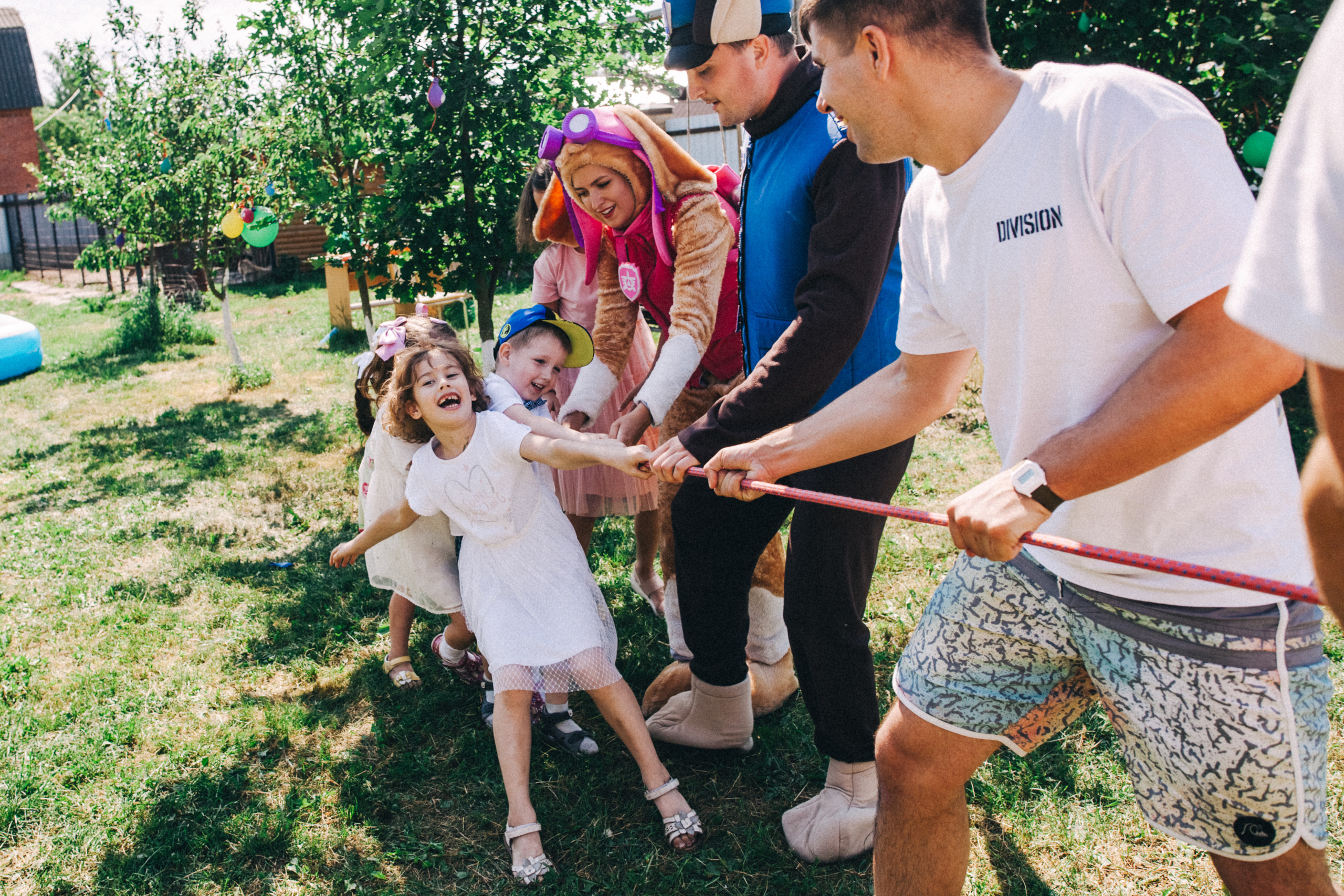 Есении 5 лет. ДР на даче. Семейный фотограф, фотограф родов, репортажей фотограф в Санкт-Петербу