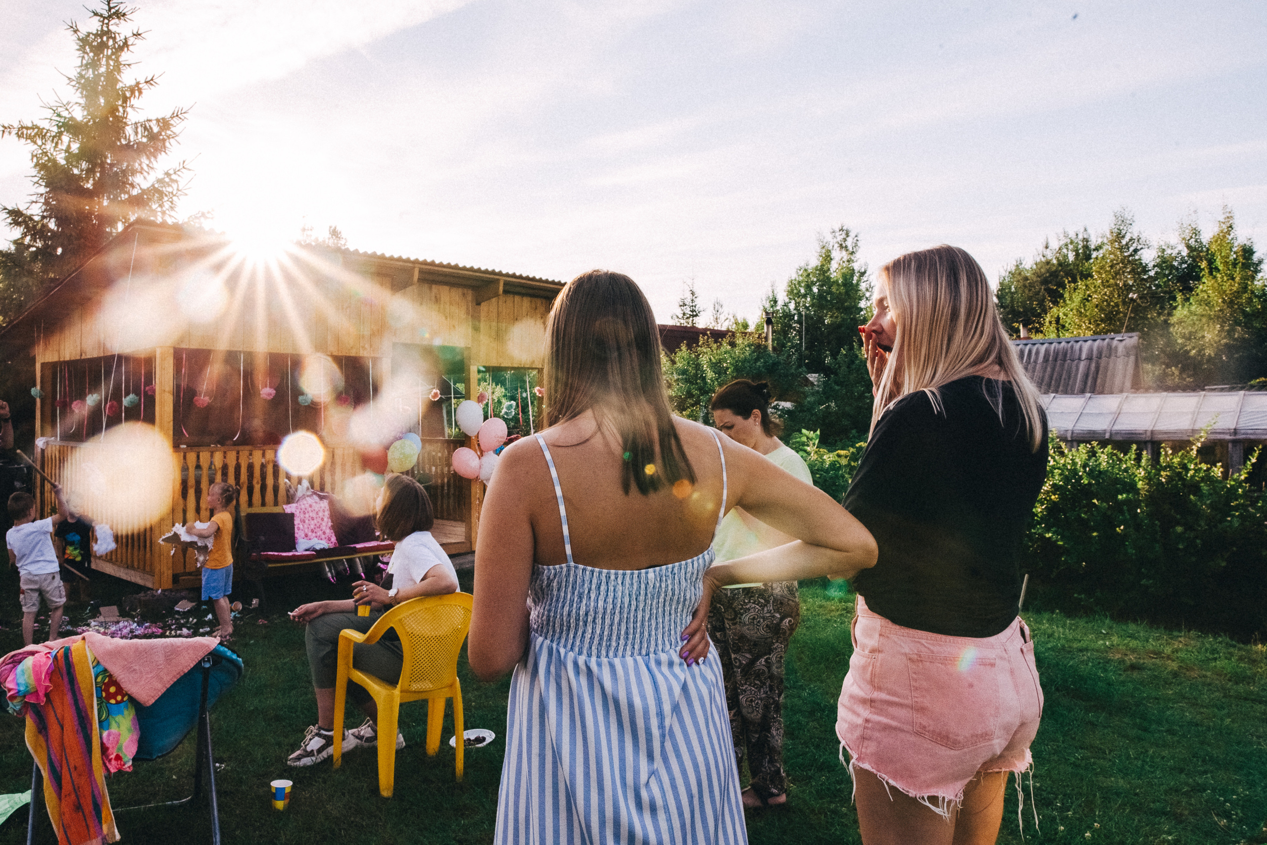 Ульяше 5 лет. Дачный деньрожденский день. Семейный фотограф, фотограф родов, репортажей фотограф в Санкт-Петербу