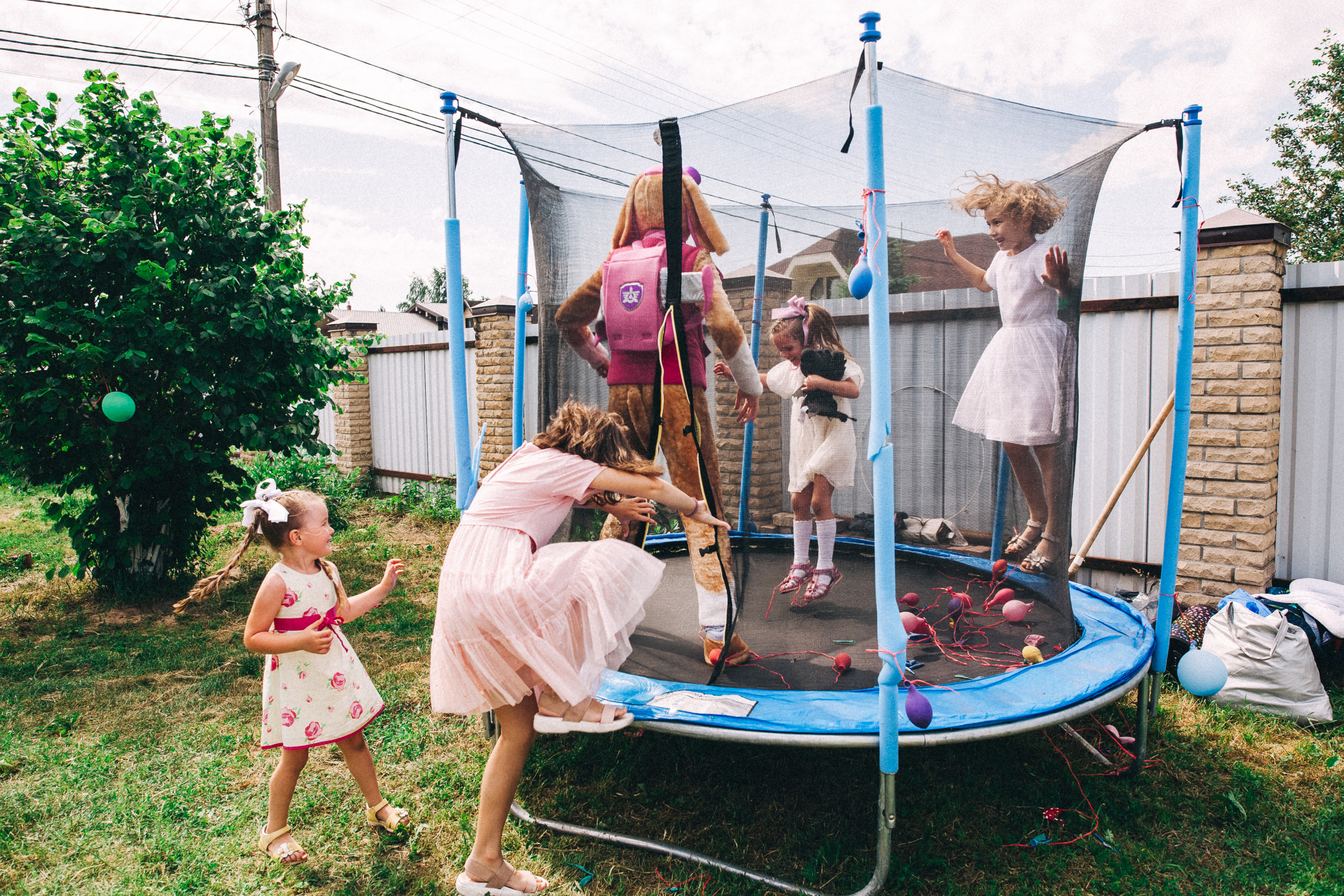 Есении 5 лет. ДР на даче. Семейный фотограф, фотограф родов, репортажей фотограф в Санкт-Петербу