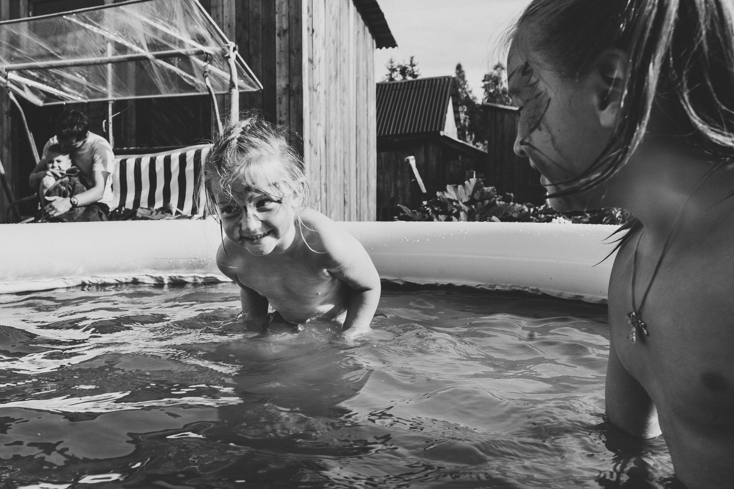 Ульяше 5 лет. Дачный деньрожденский день. Семейный фотограф, фотограф родов, репортажей фотограф в Санкт-Петербу