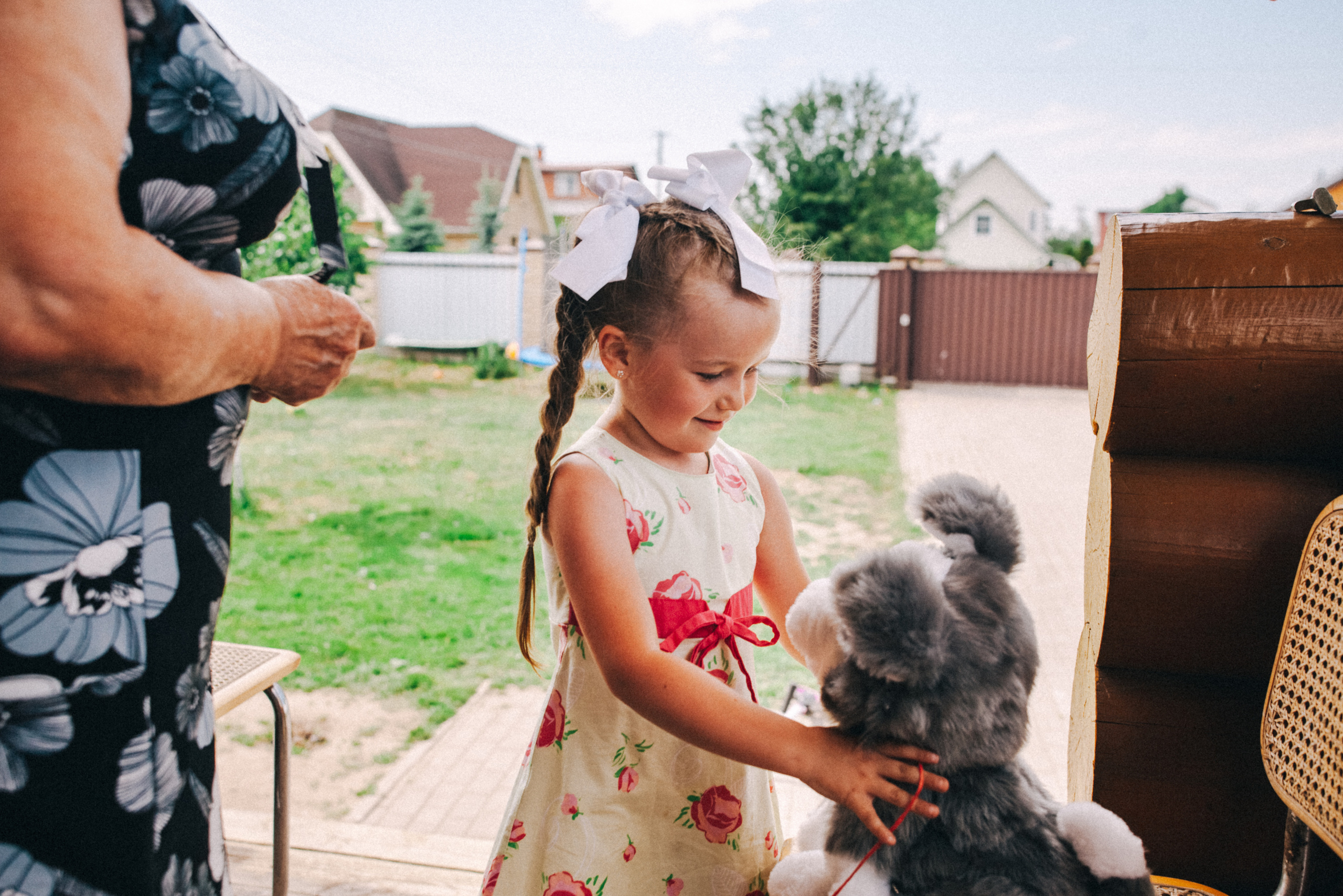 Есении 5 лет. ДР на даче. Семейный фотограф, фотограф родов, репортажей фотограф в Санкт-Петербу