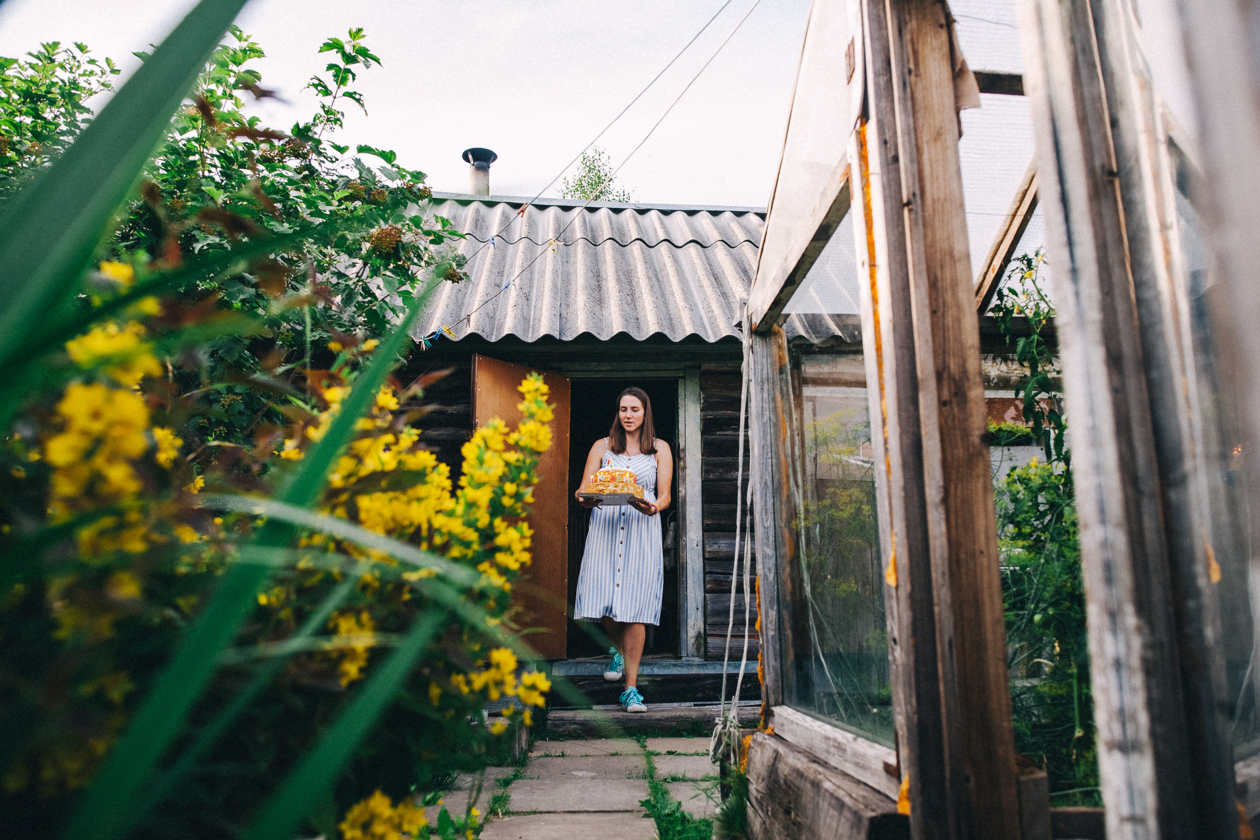 Ульяше 5 лет. Дачный деньрожденский день. Семейный фотограф, фотограф родов, репортажей фотограф в Санкт-Петербу